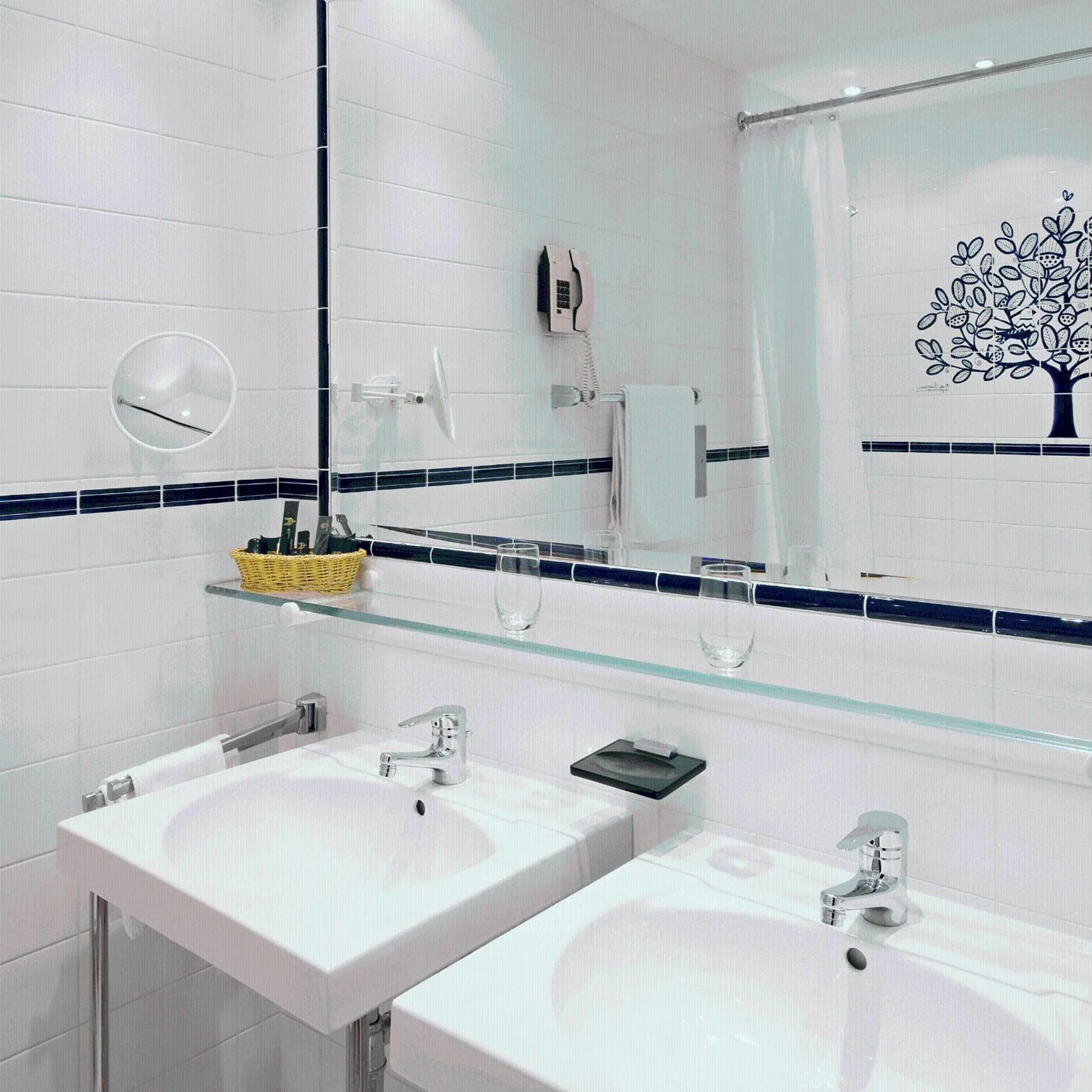 Bathroom in Hotel König von Ungarn