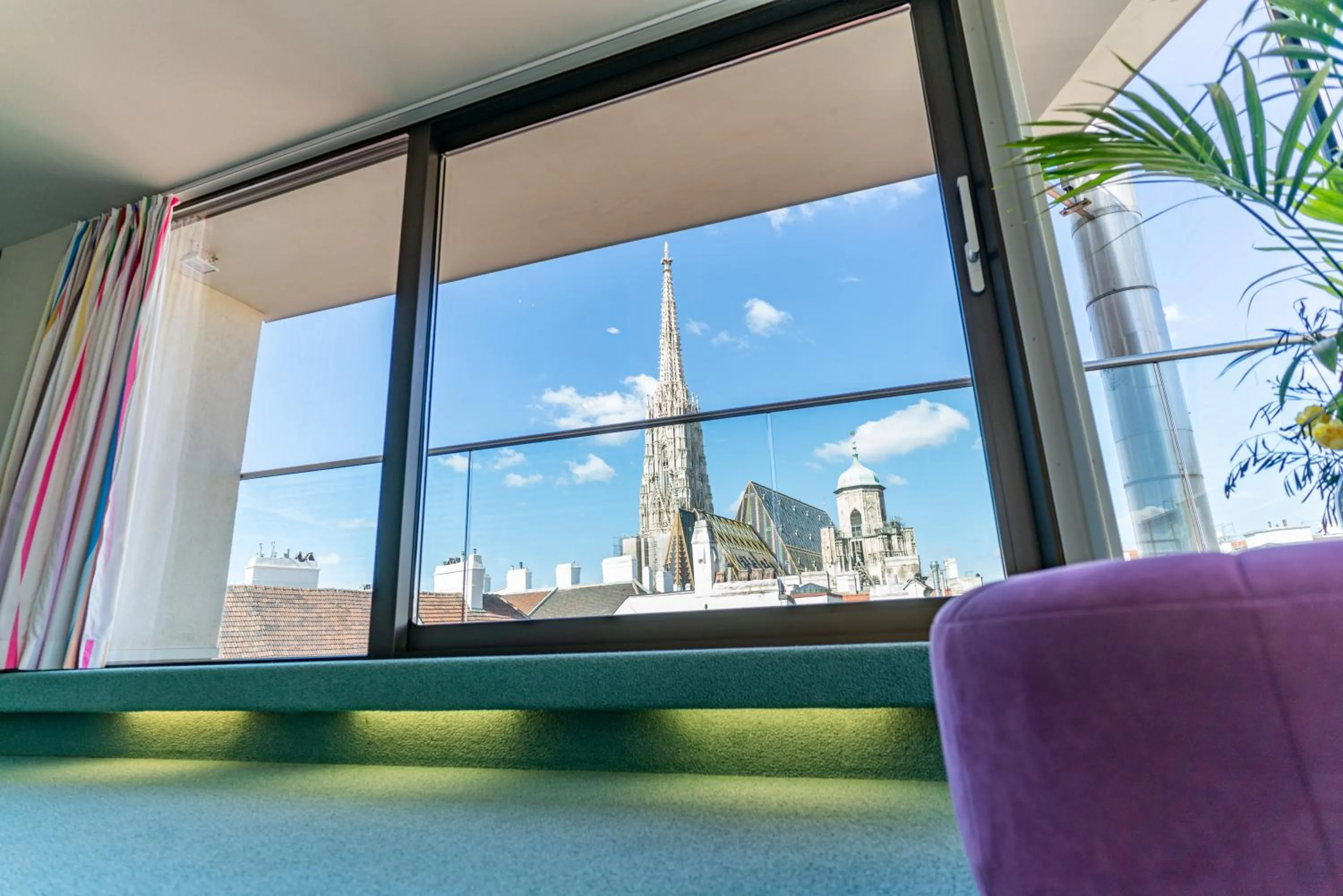 Nearby landmark in Hotel König von Ungarn