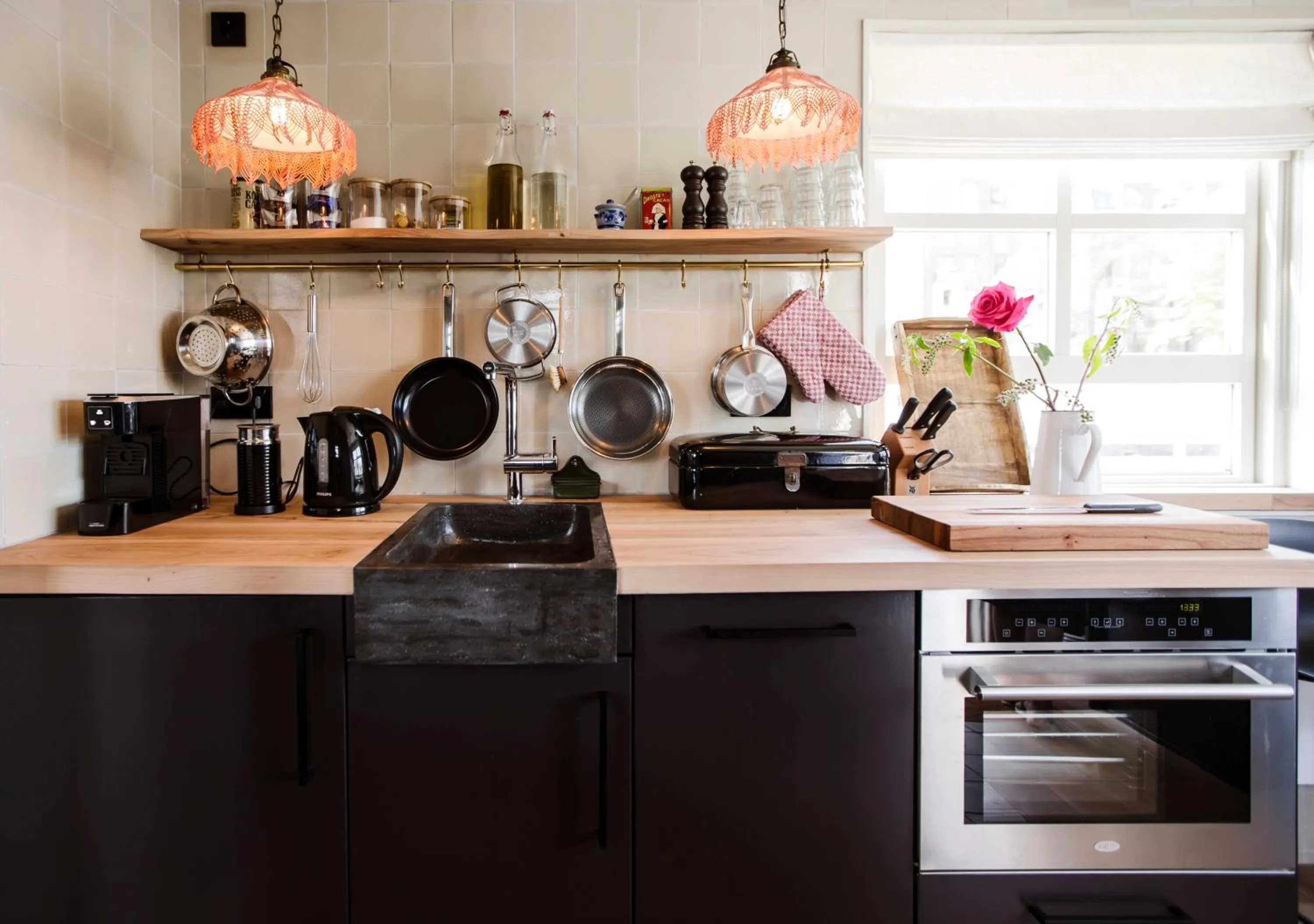 Coffee/tea facilities in SWEETS - Amstelschutsluis