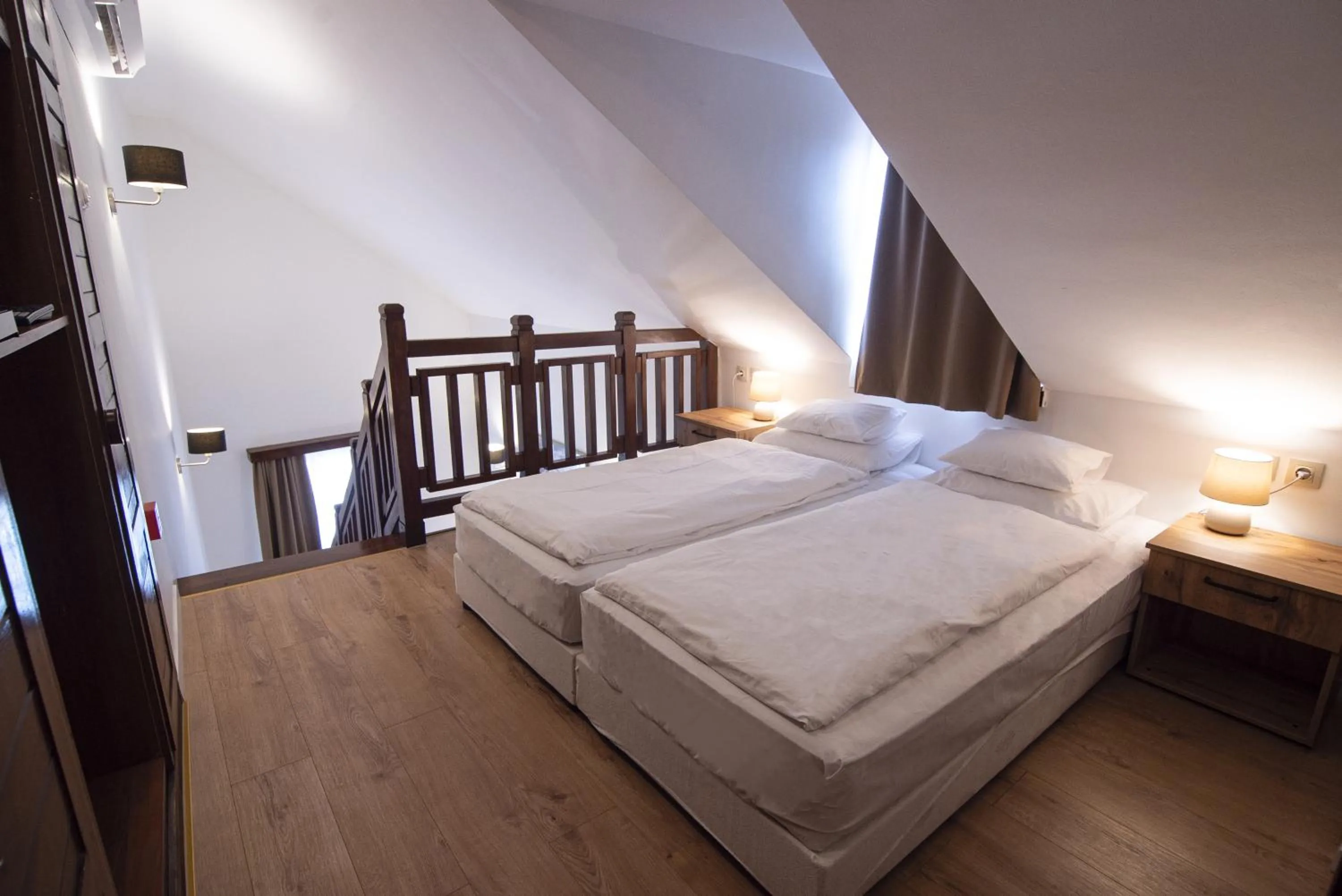 Bed in Jégverem Fogadó