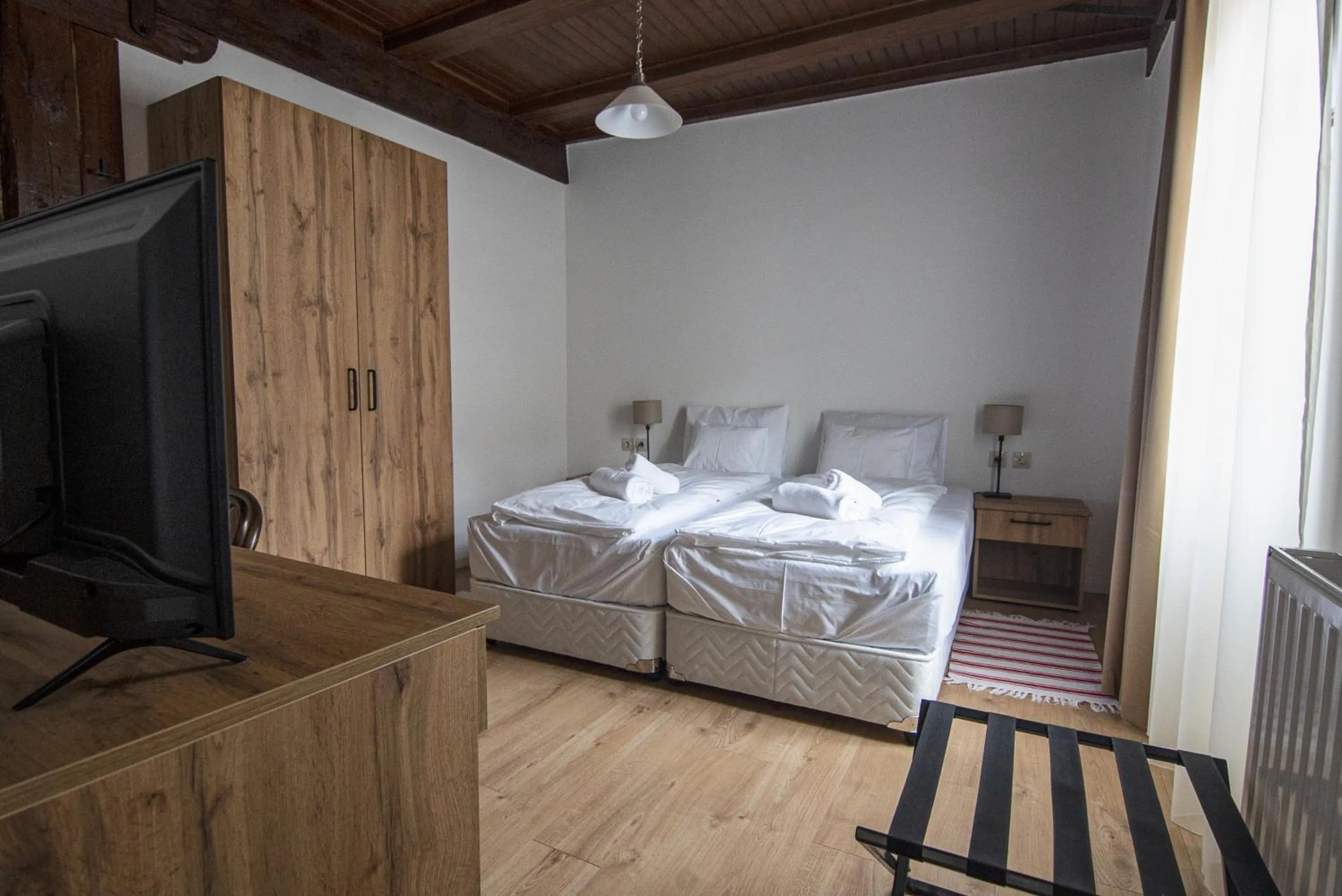 Bed in Jégverem Fogadó