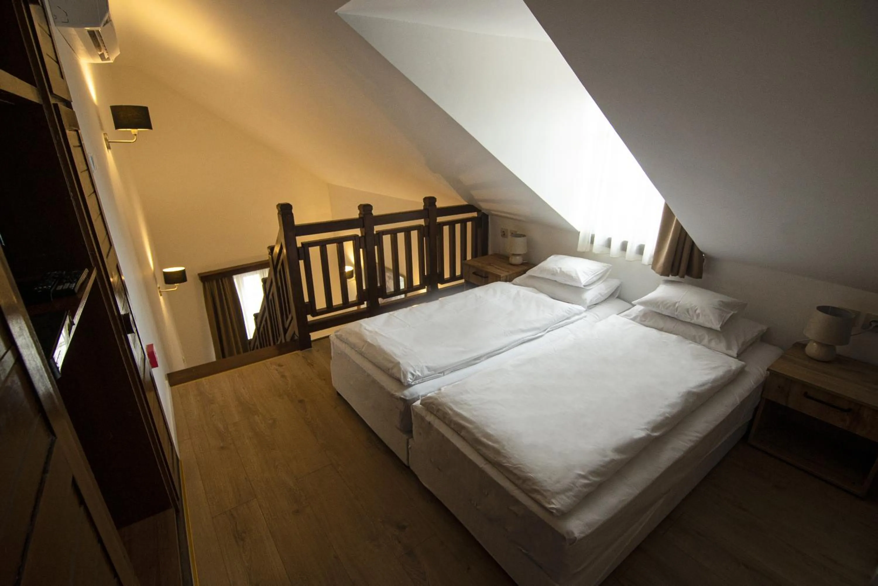 Bed in Jégverem Fogadó