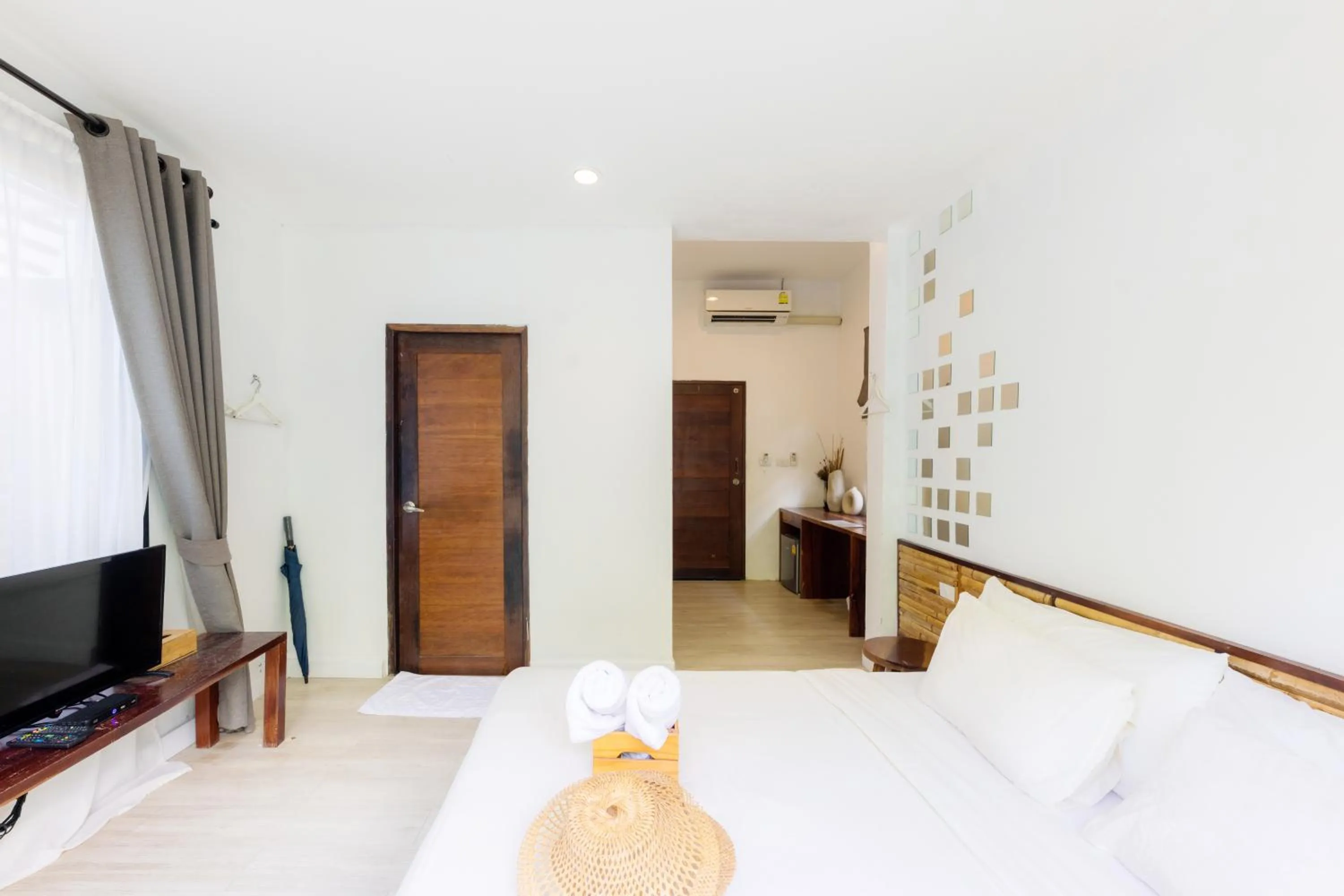 Bed in Escape Life Koh Kood