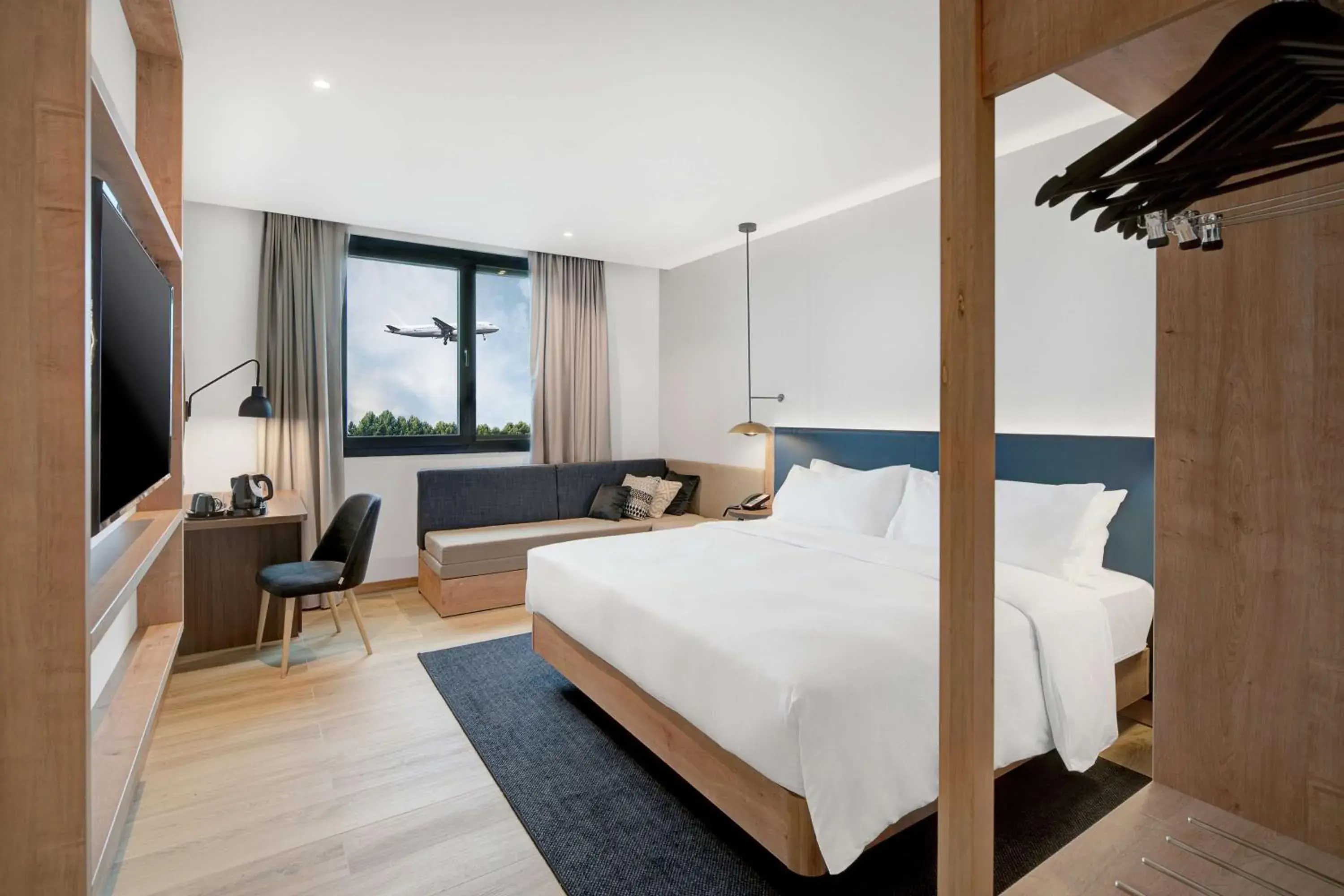 Bedroom, Bed in Hilton Garden Inn Bucharest Airport Bedroom, Bed in Hilton Garden Inn Bucharest Airport