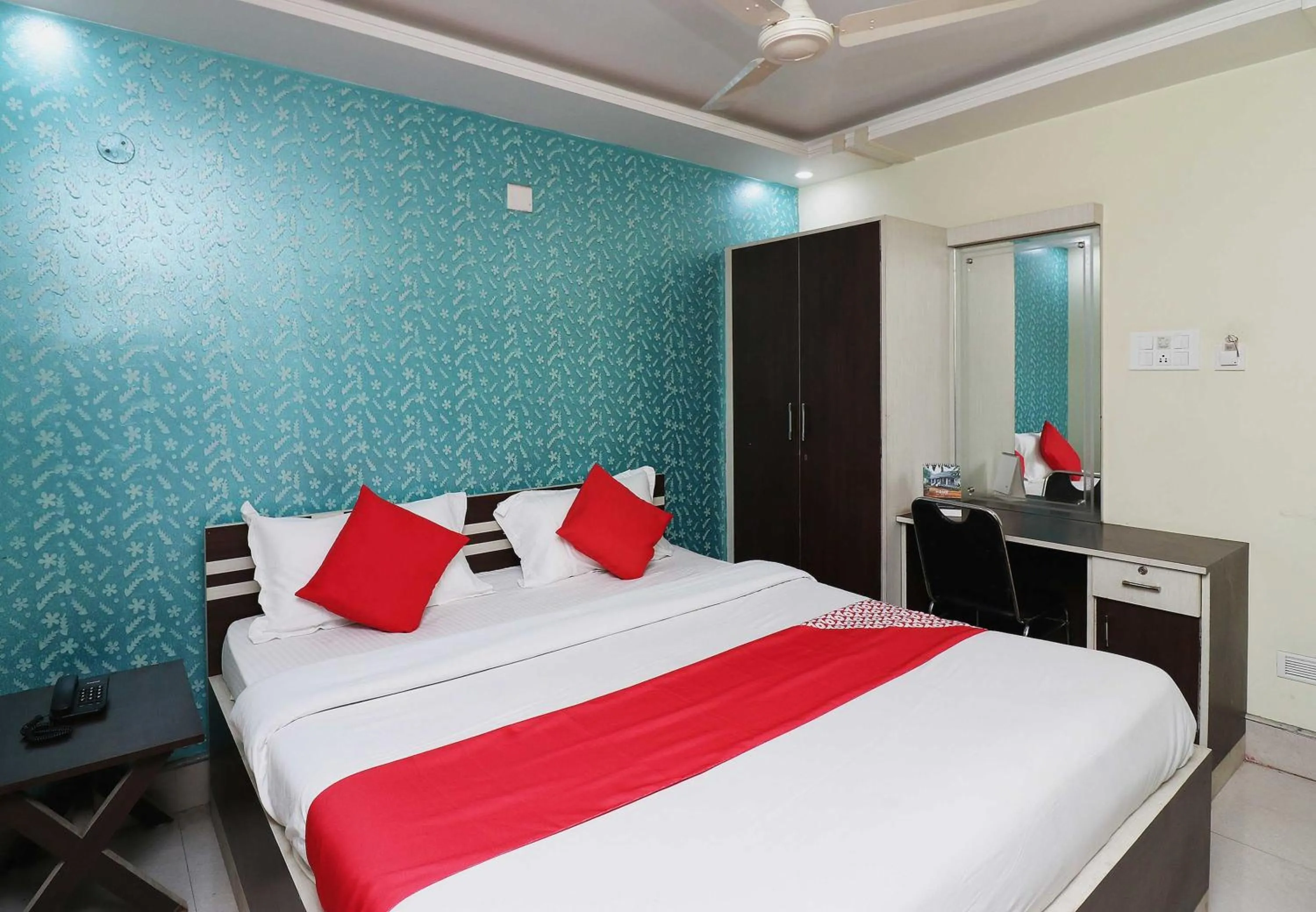 Bedroom, Bed in Hotel O Taj Palace