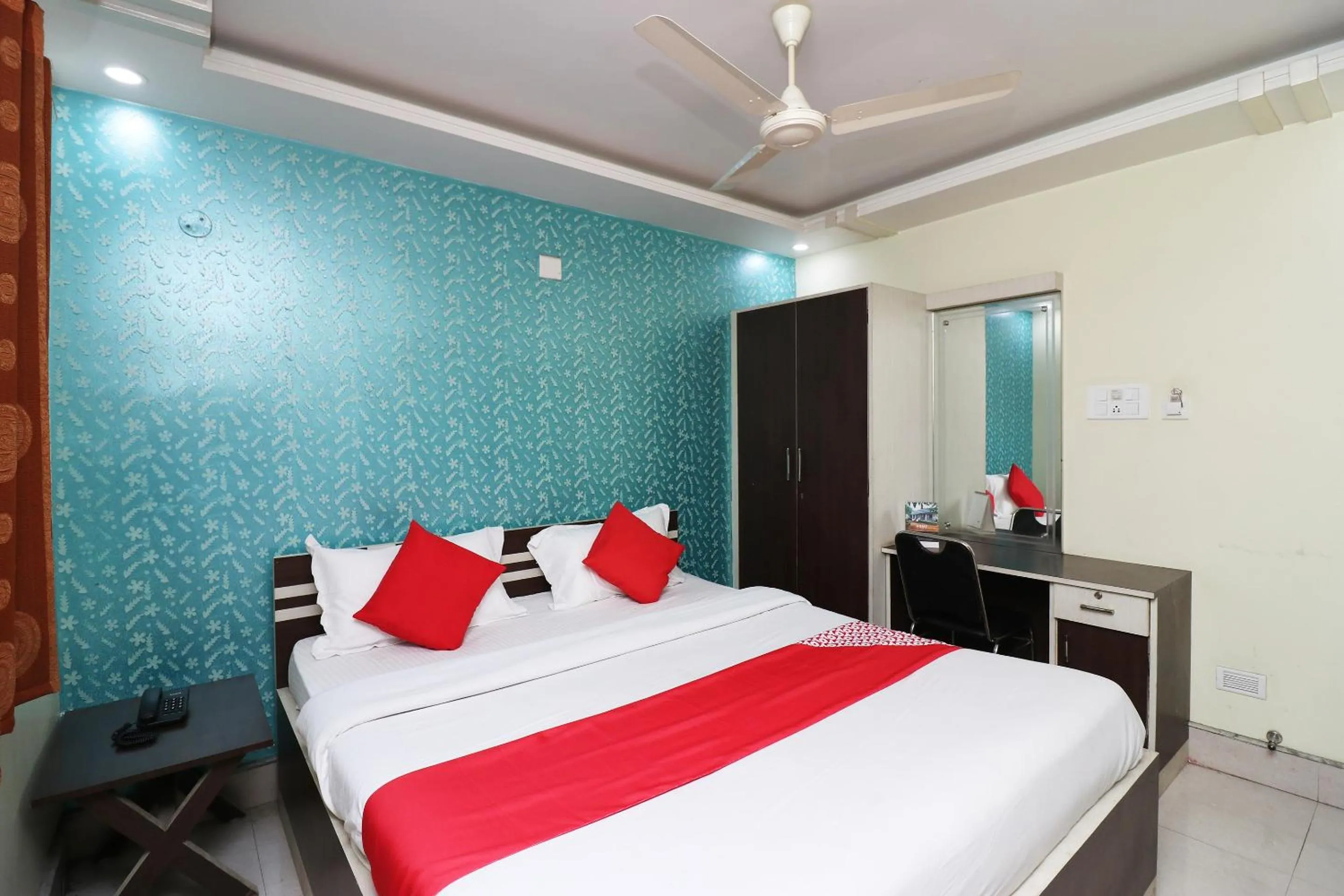 Bedroom, Bed in Hotel O Taj Palace