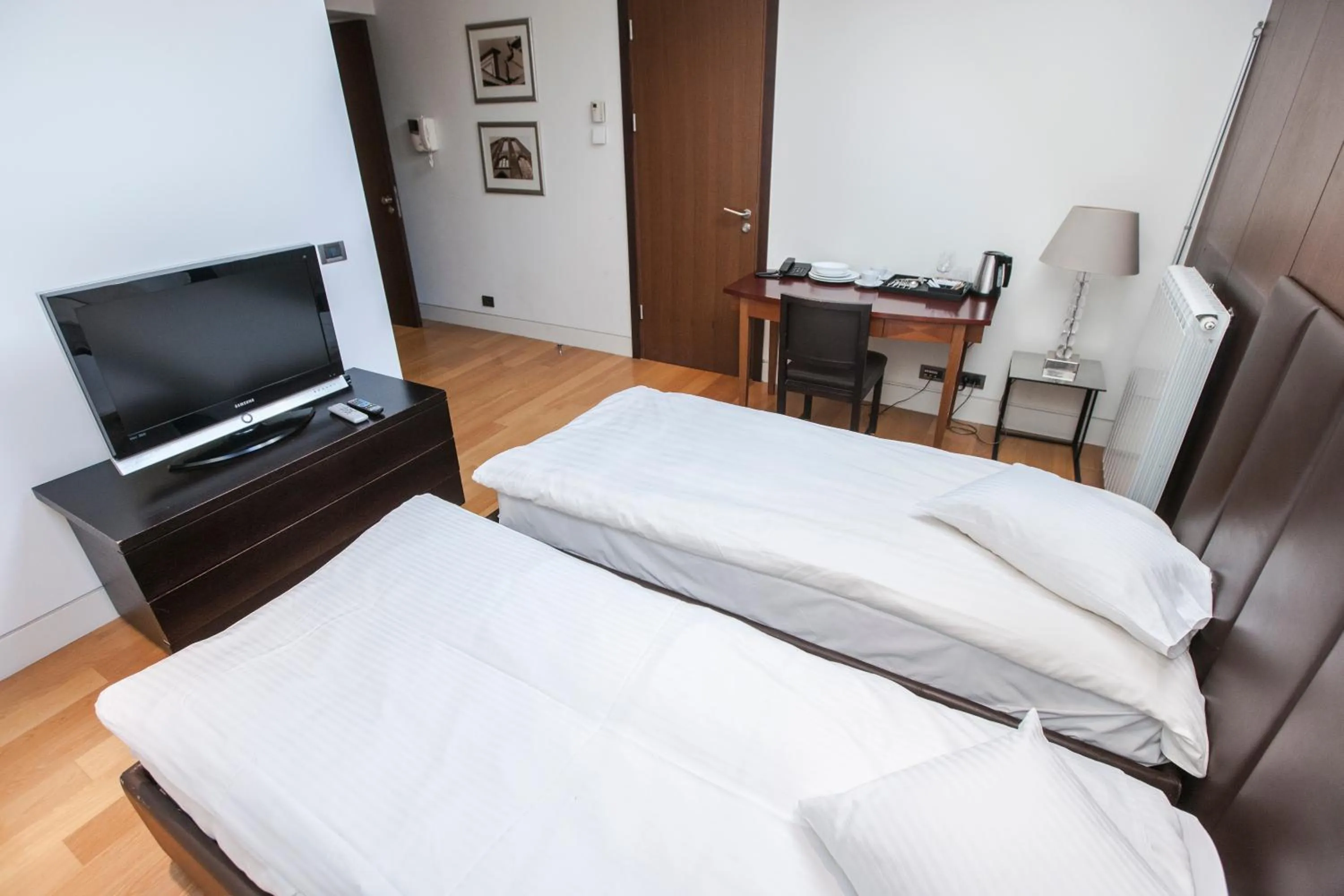 Bed in Residence 1898