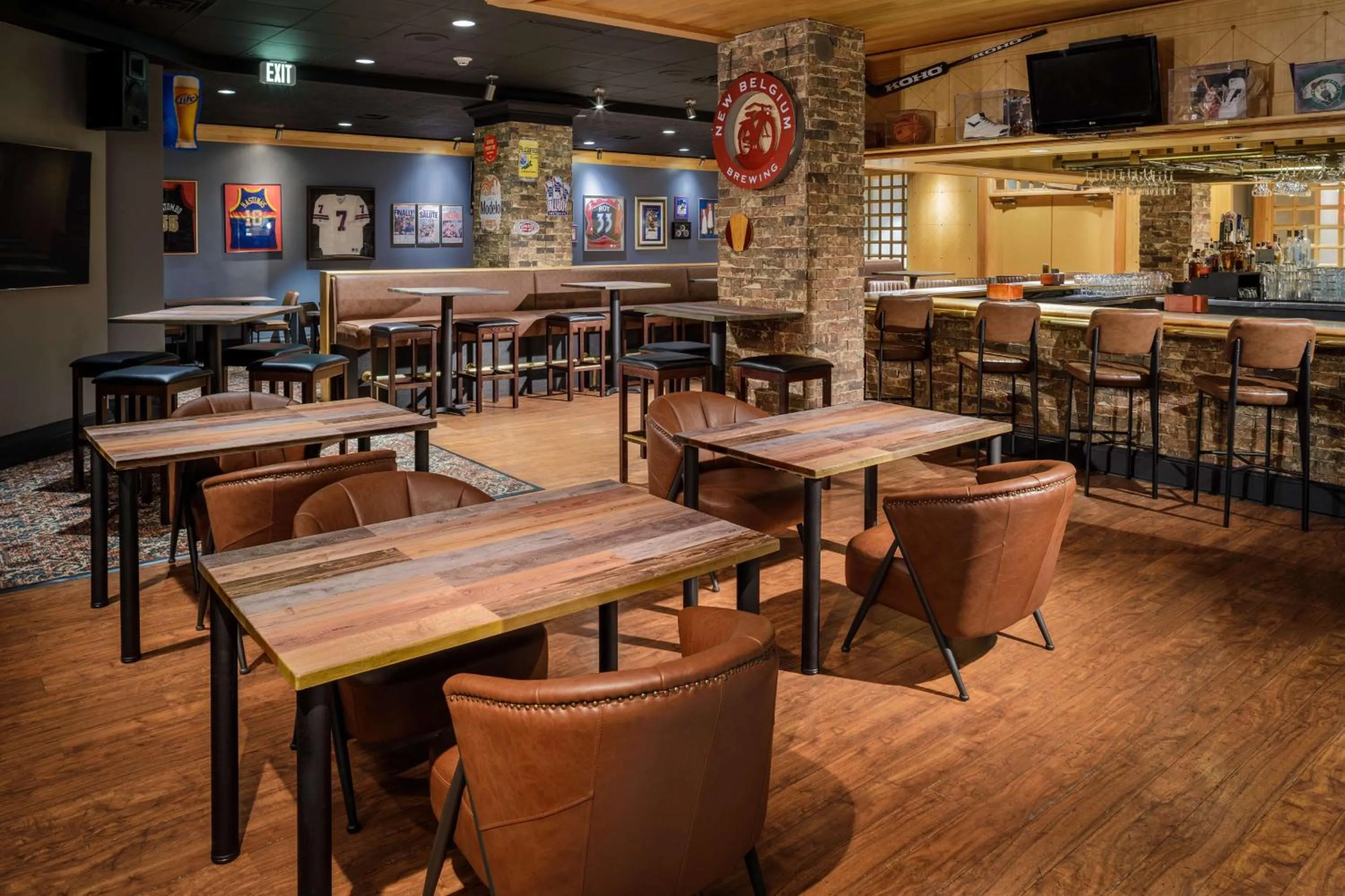 Lounge or bar in DoubleTree by Hilton Hotel Denver