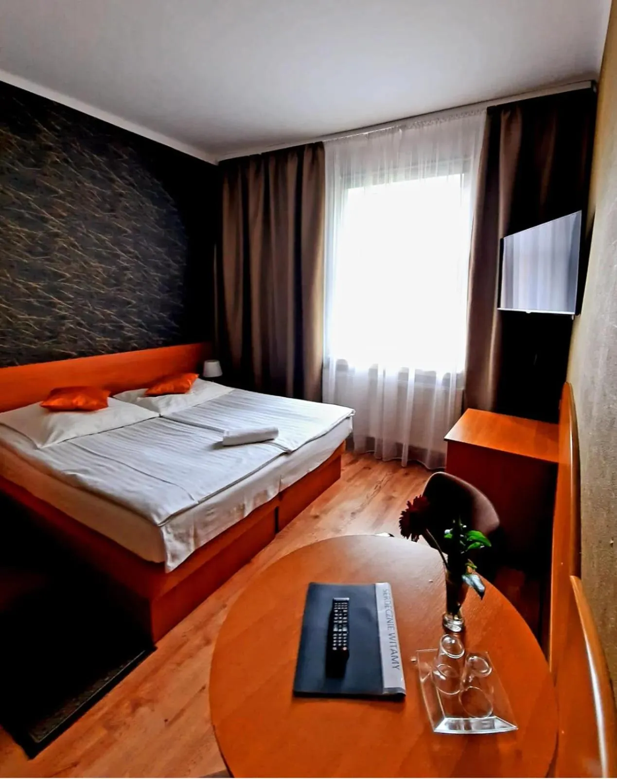 Bed in Hotel Bursztyn