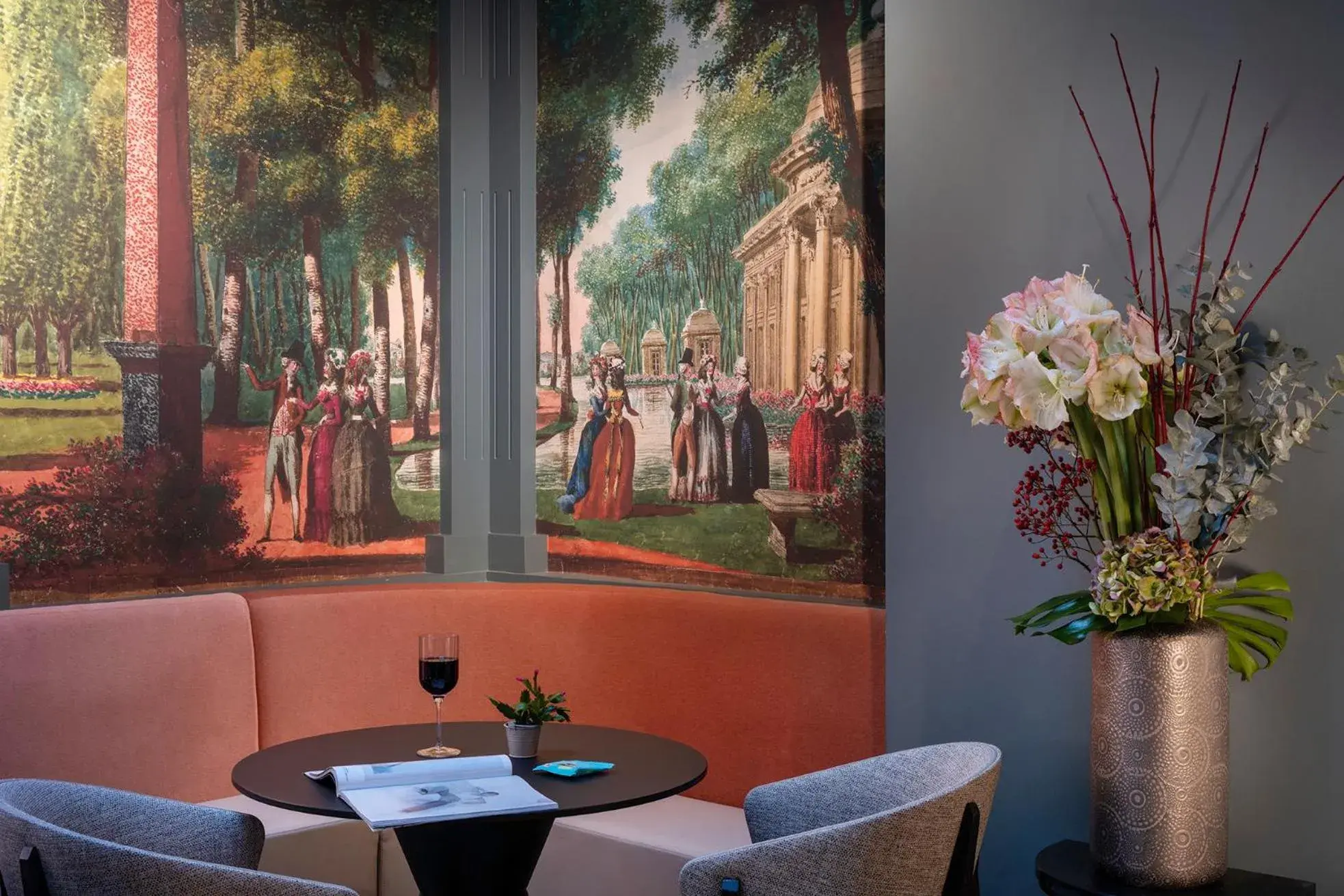 Lobby or reception in Grand Hôtel Lévêque Lobby or reception in Grand Hôtel Lévêque