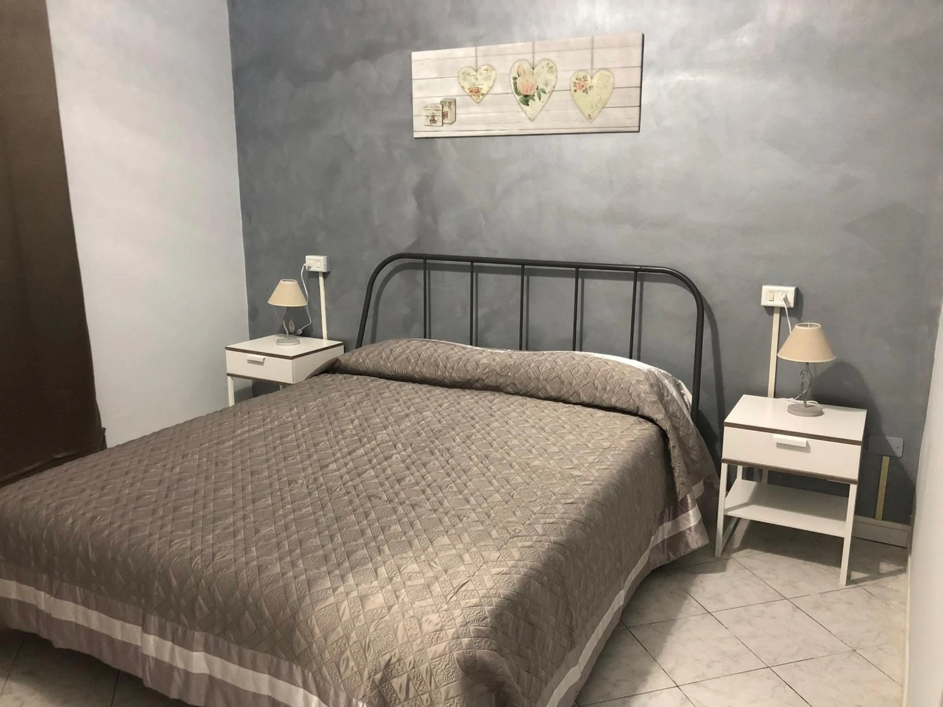 Bed in Affittacamere Roma