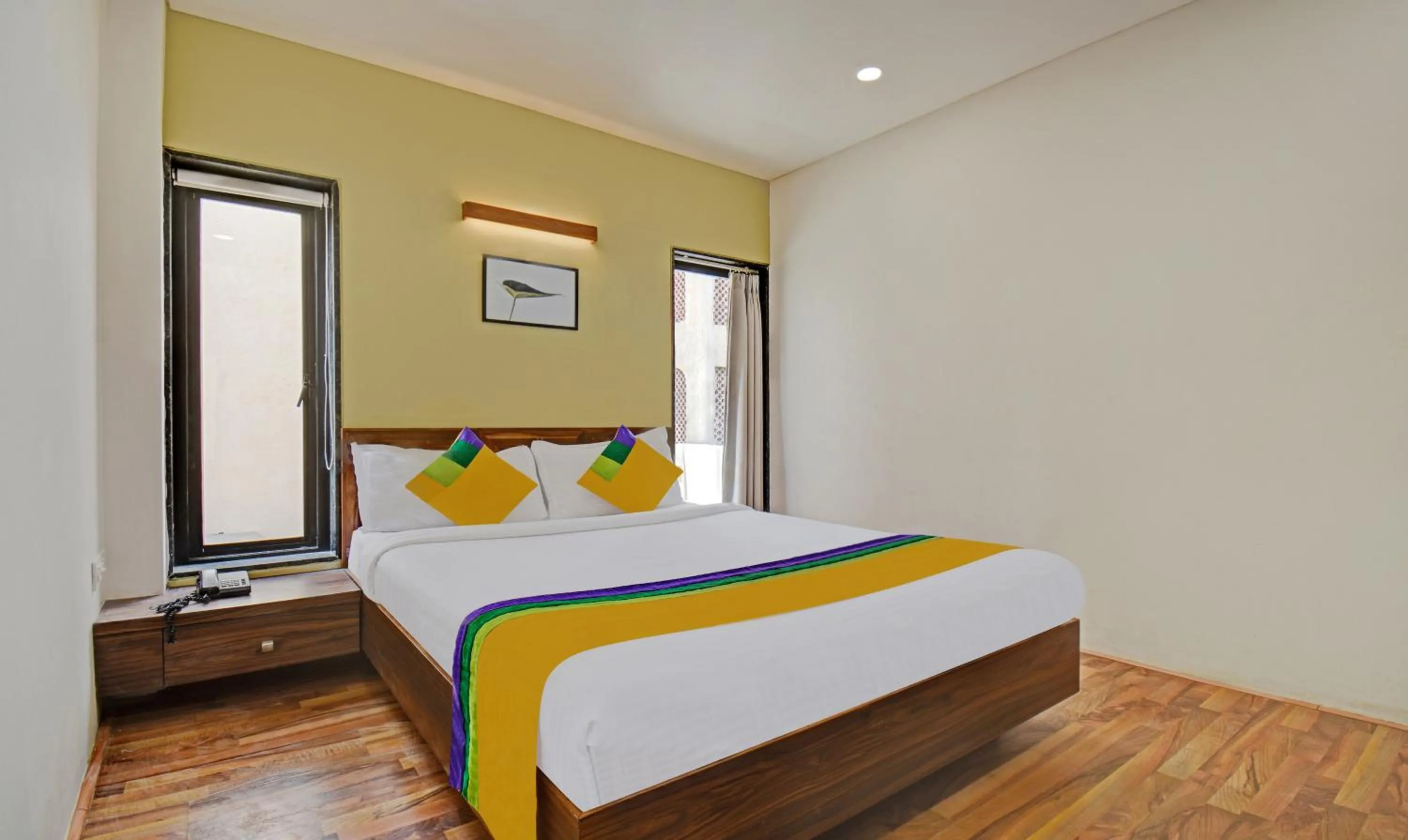 Bedroom, Bed in Itsy Hotels Shivshakti