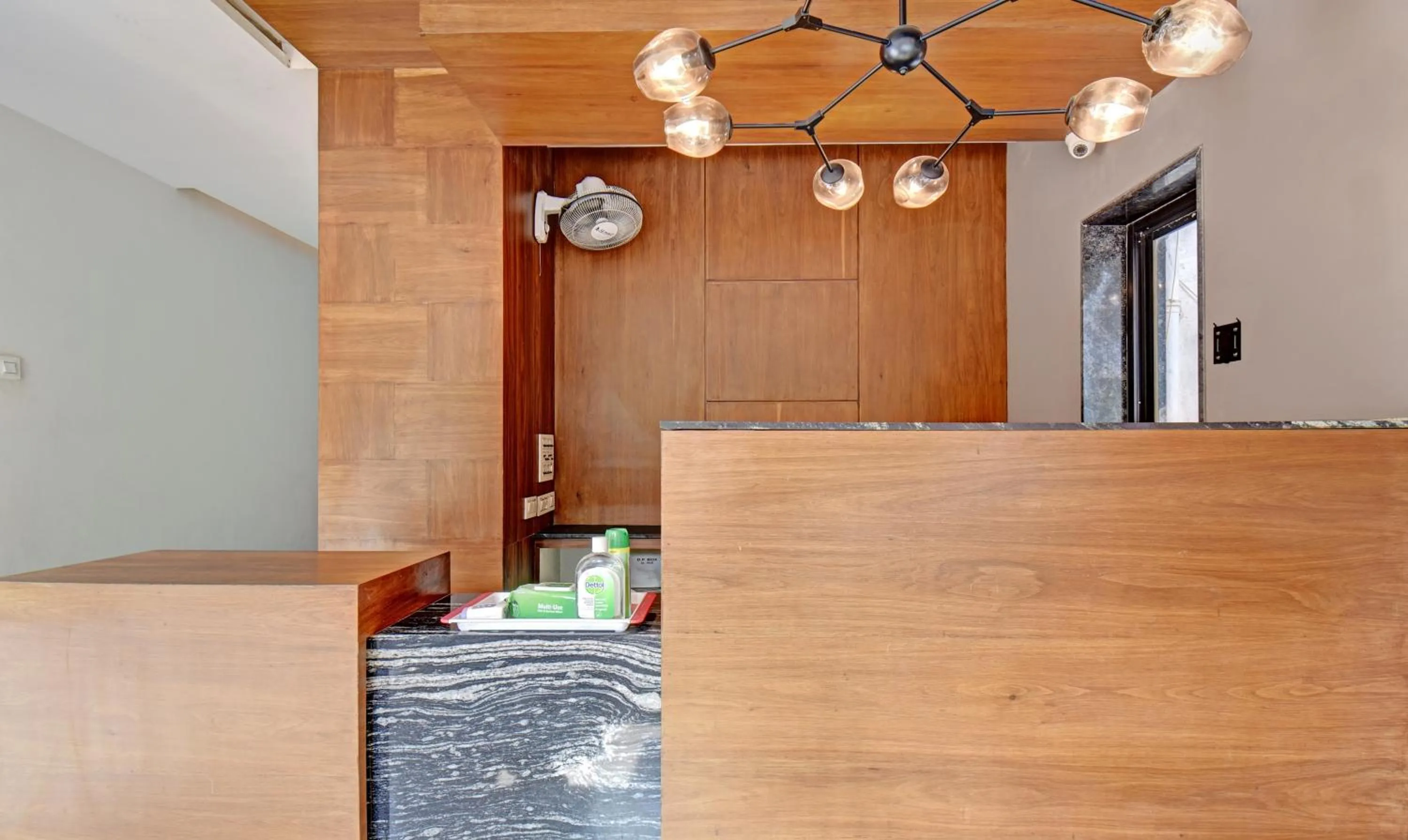 Lobby or reception in Itsy Hotels Shivshakti