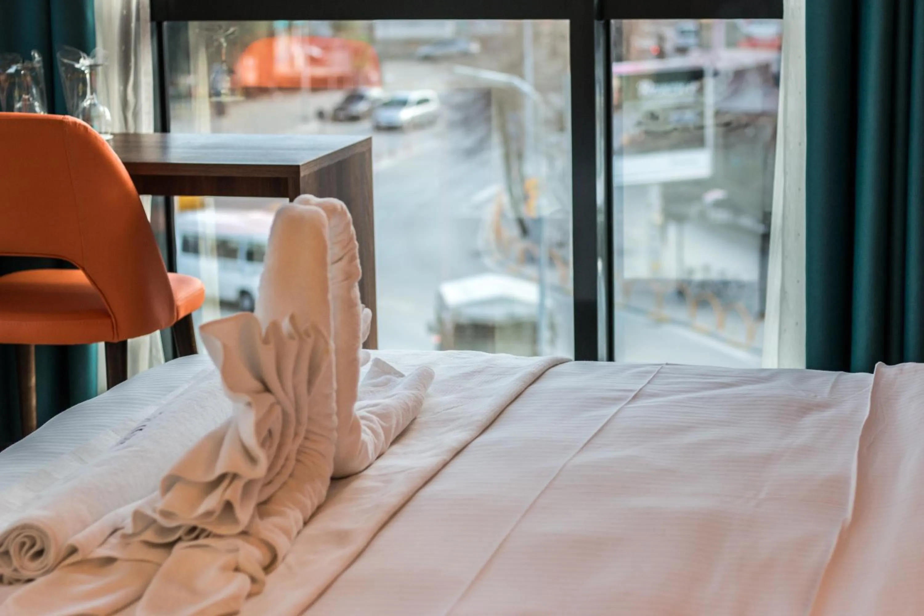 Bed in Sky Corner Hotel