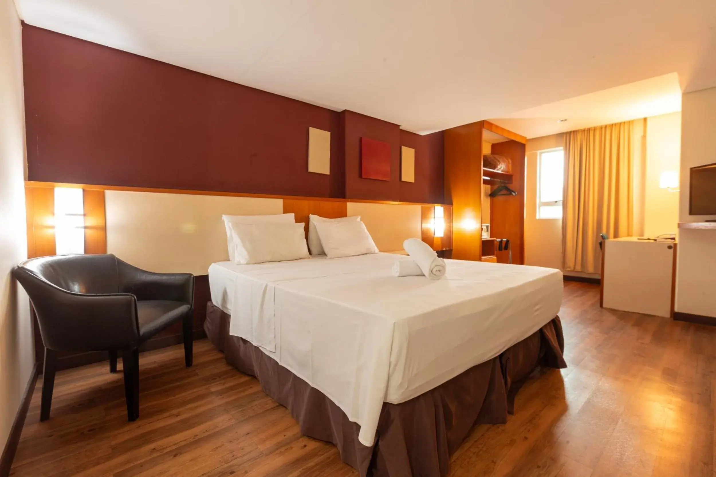 Bedroom, Bed in Rede Andrade CWB Bedroom, Bed in Rede Andrade CWB