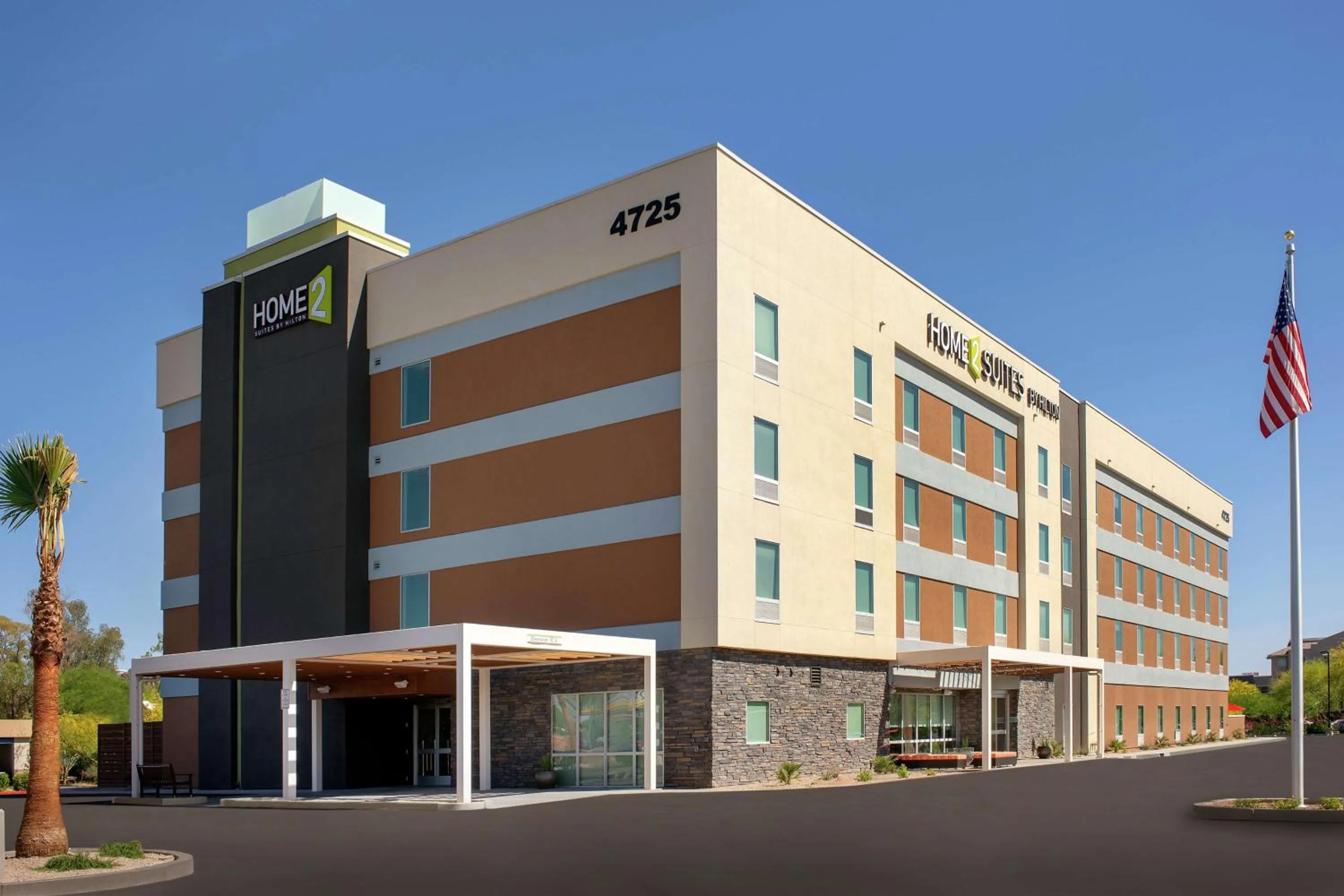 Property building in Home2 Suites By Hilton Phoenix Airport South