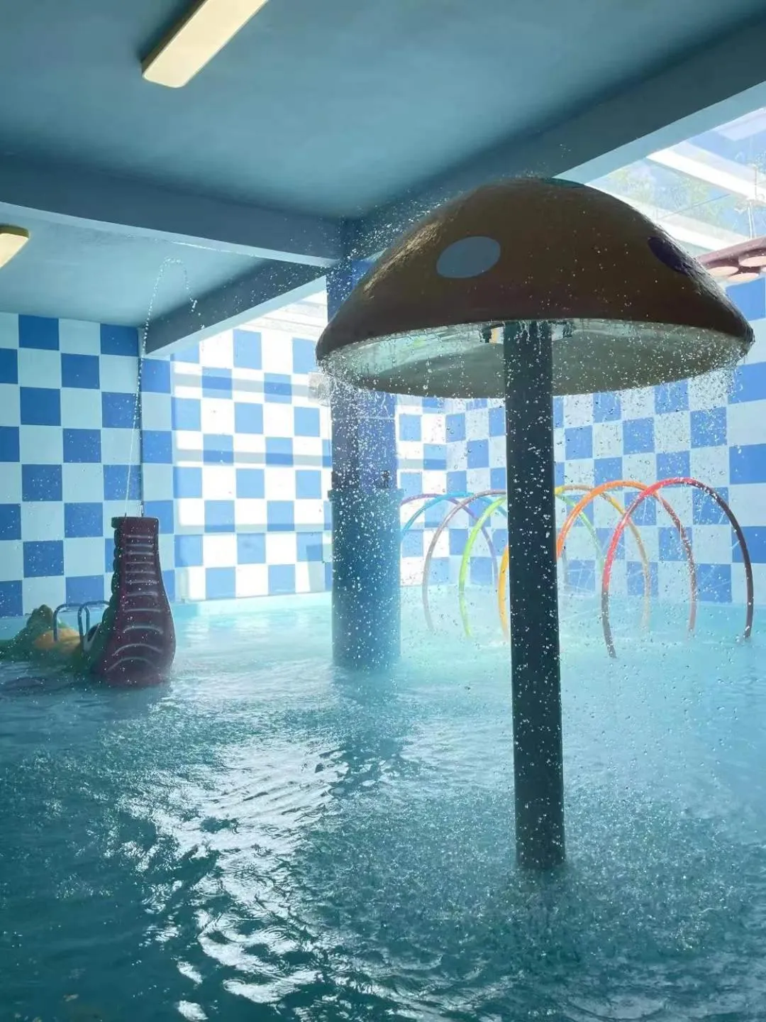 Aqua park in Poly Hotspring Guiyang Hotel