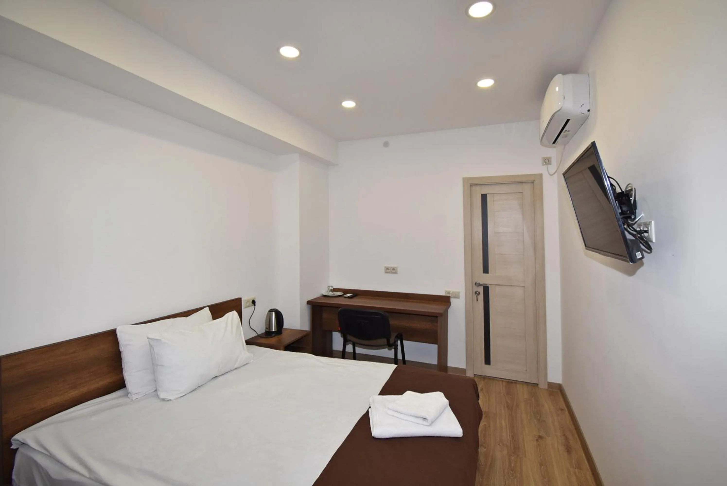 Patriott Hotel