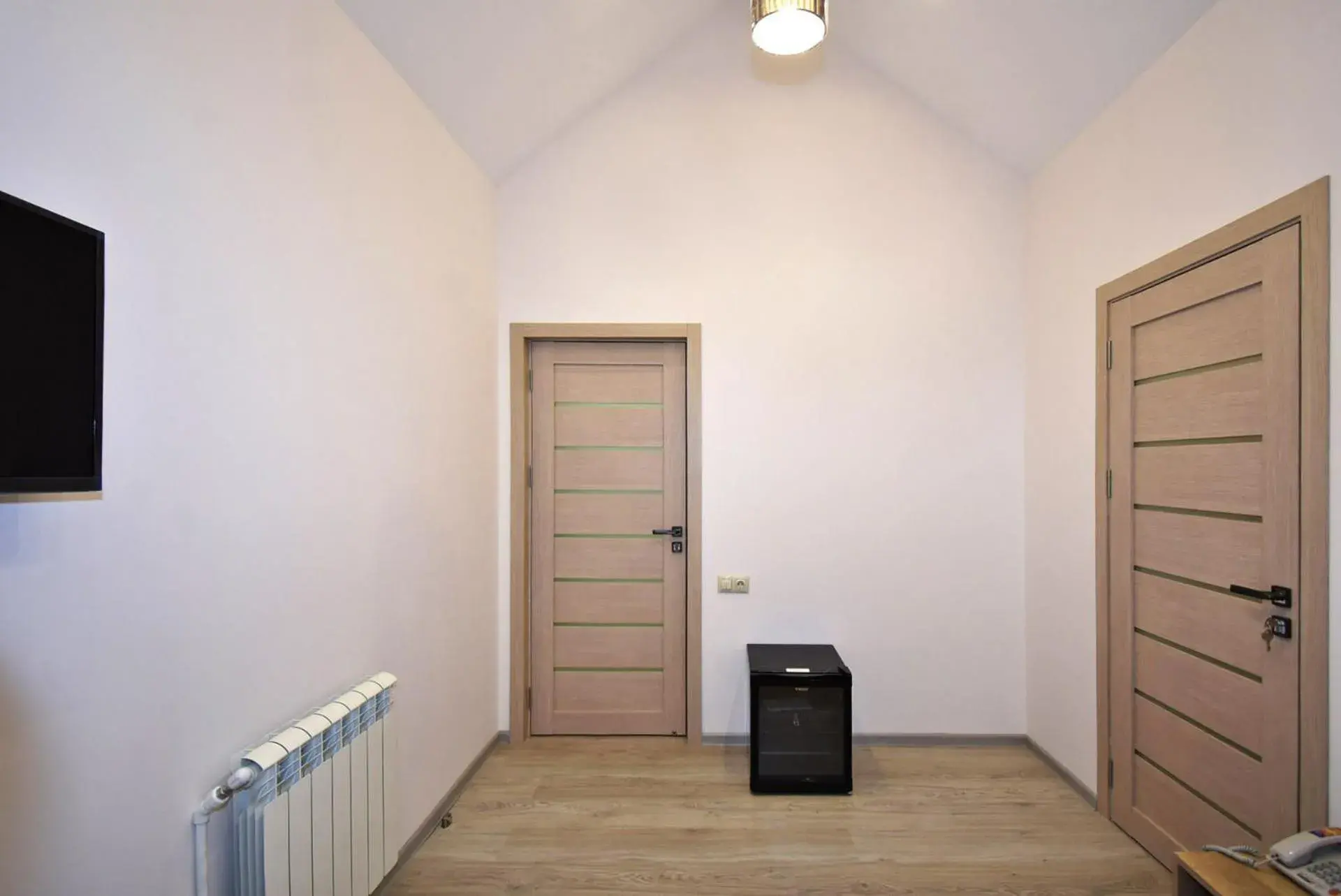 Budget Single Room - single occupancy in Patriott Hotel Budget Single Room - single occupancy in Patriott Hotel