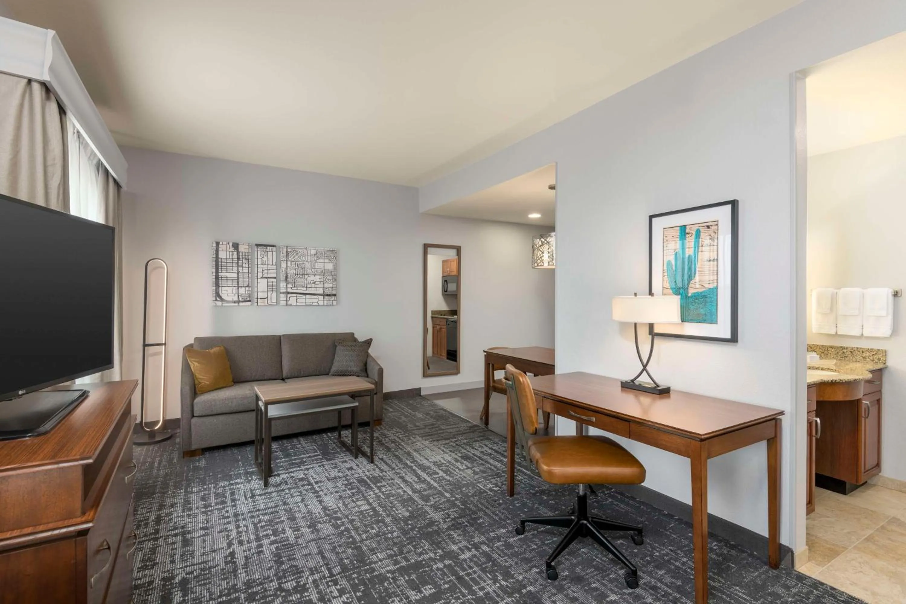 Living room in Homewood Suites by Hilton Phoenix North-Happy Valley