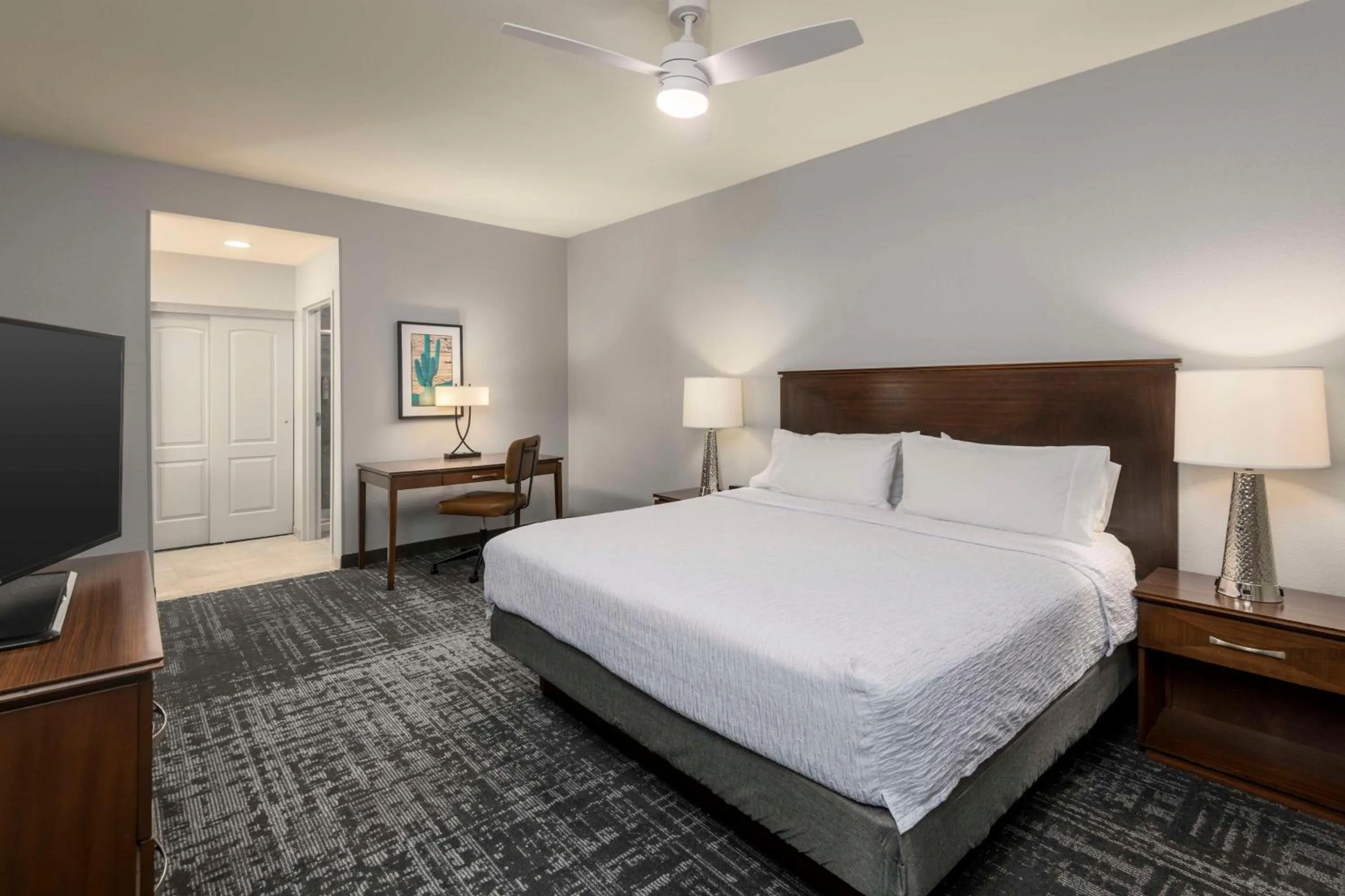 Bedroom, Bed in Homewood Suites by Hilton Phoenix North-Happy Valley