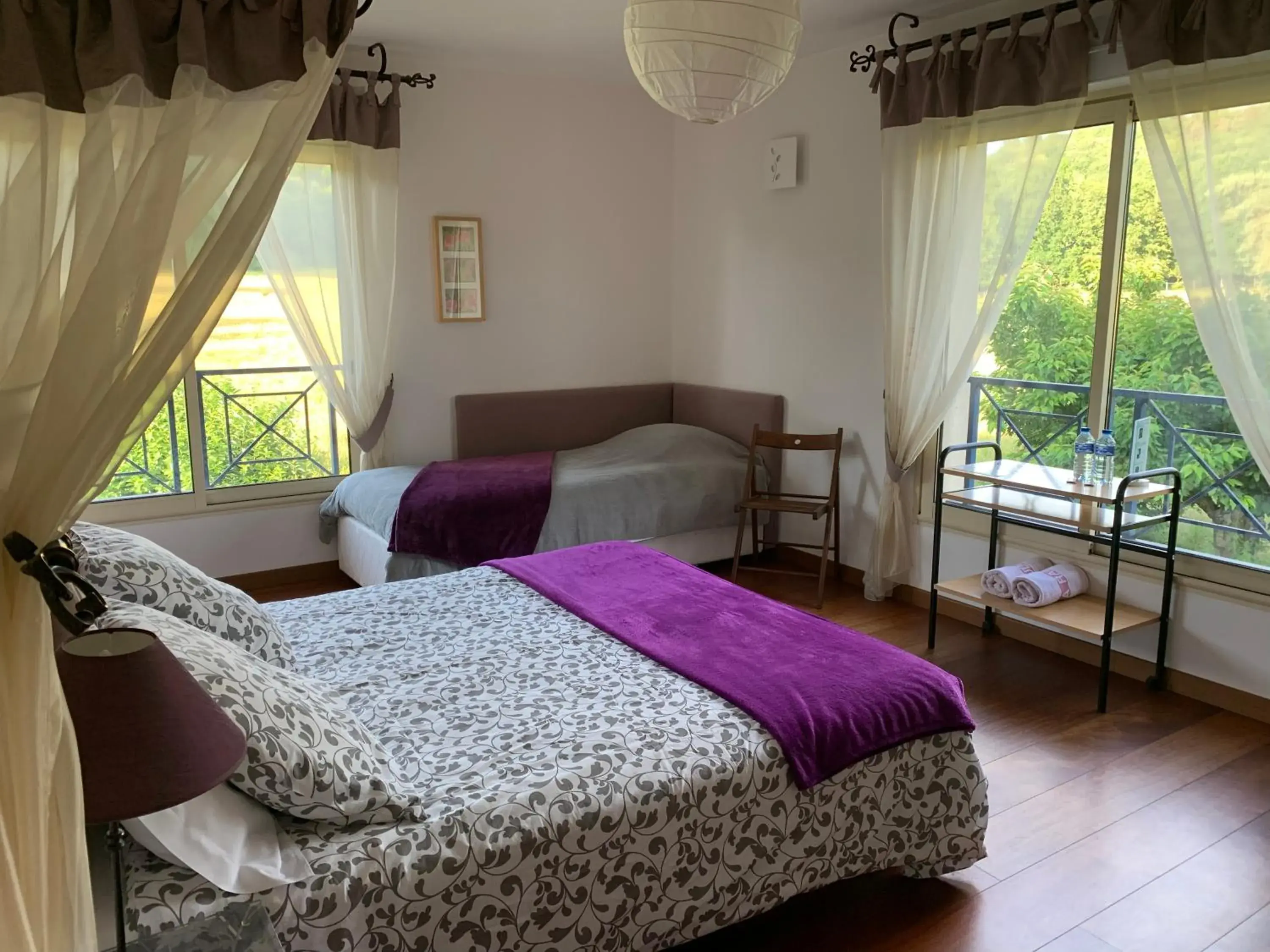 Photo of the whole room, Bed in La Raimbaudière Photo of the whole room, Bed in La Raimbaudière