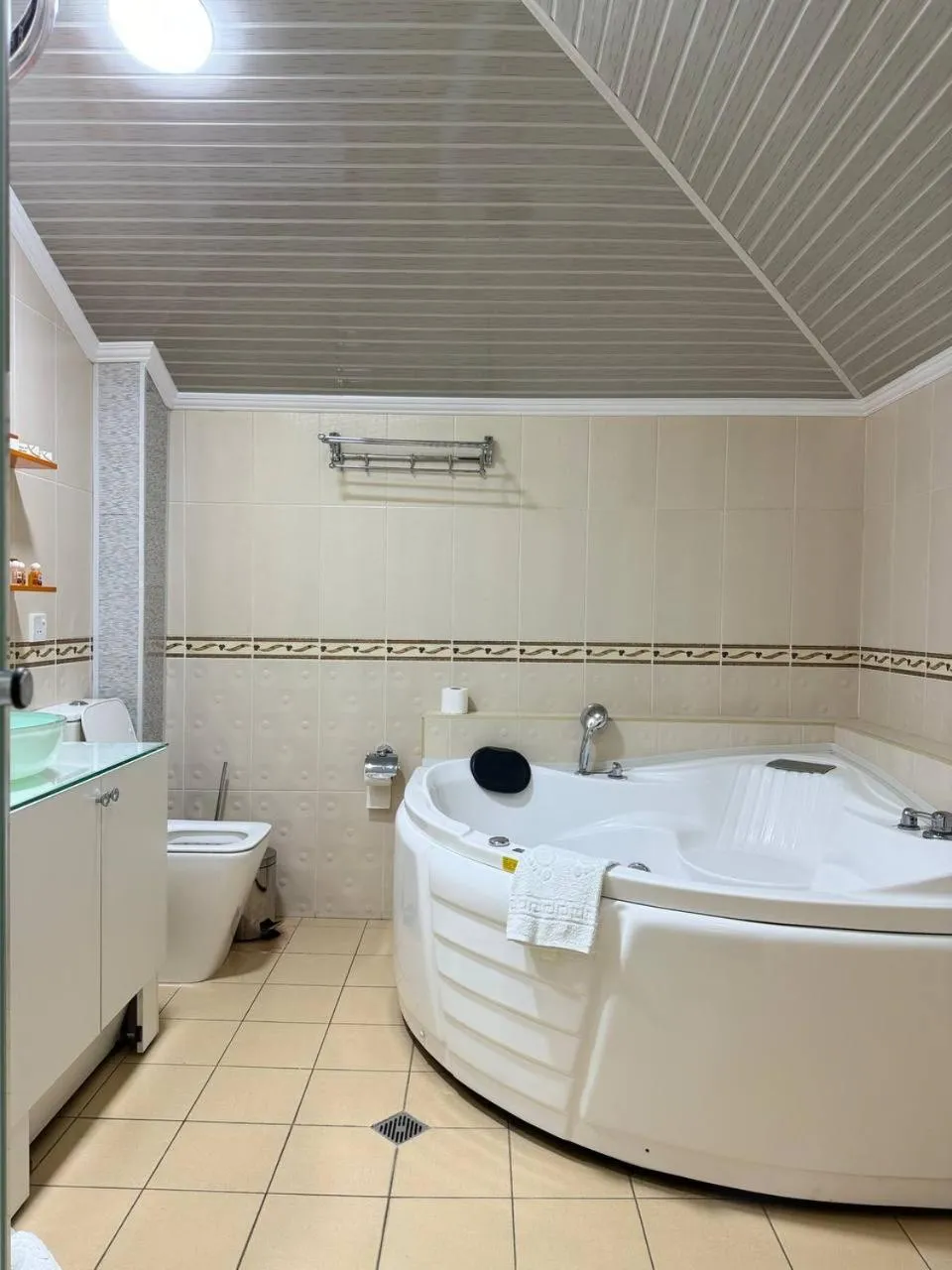 Shower in Arba Hotel