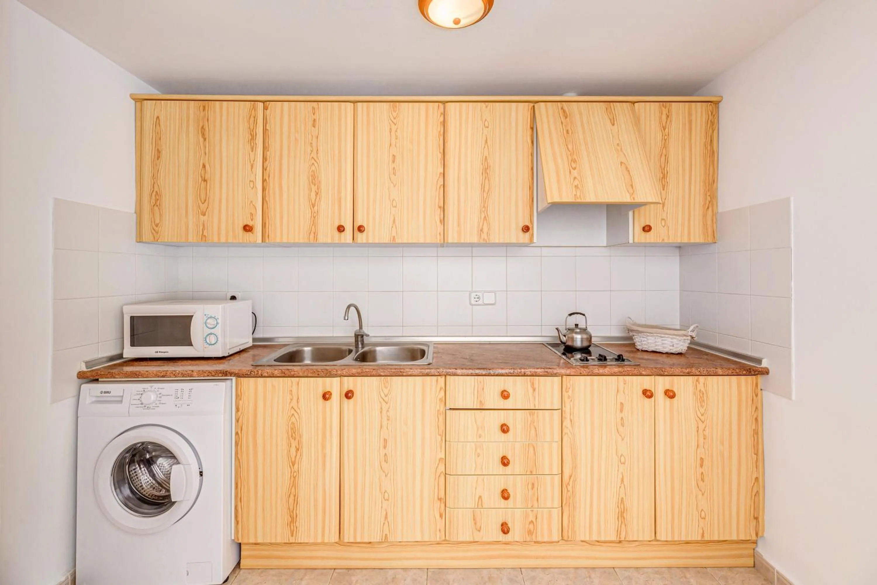 Kitchen or kitchenette in Apartamentos Karin 1ºb