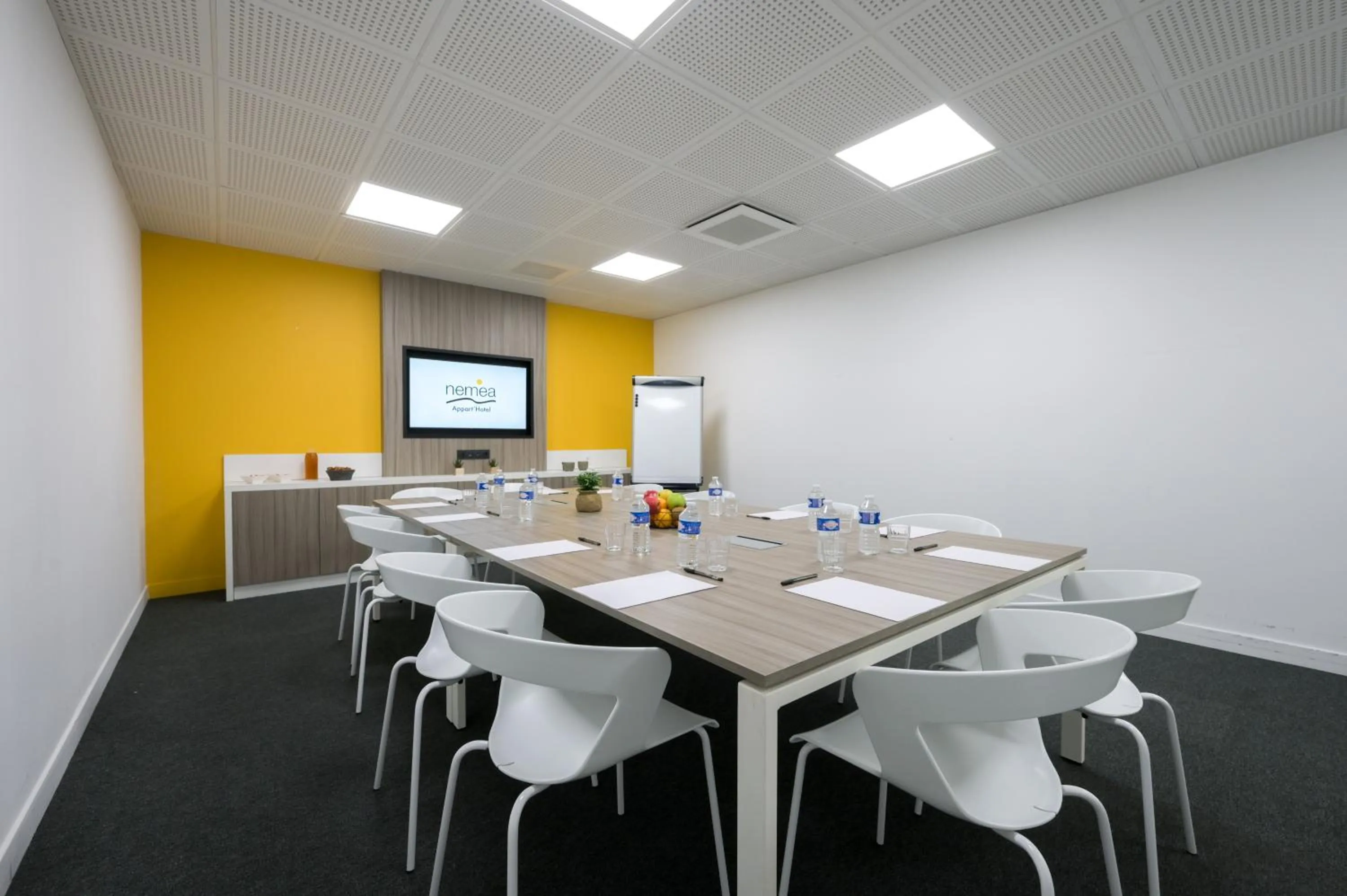 Meeting/conference room in Nemea Appart Hotel So Cloud Lyon Gare Part-Dieu