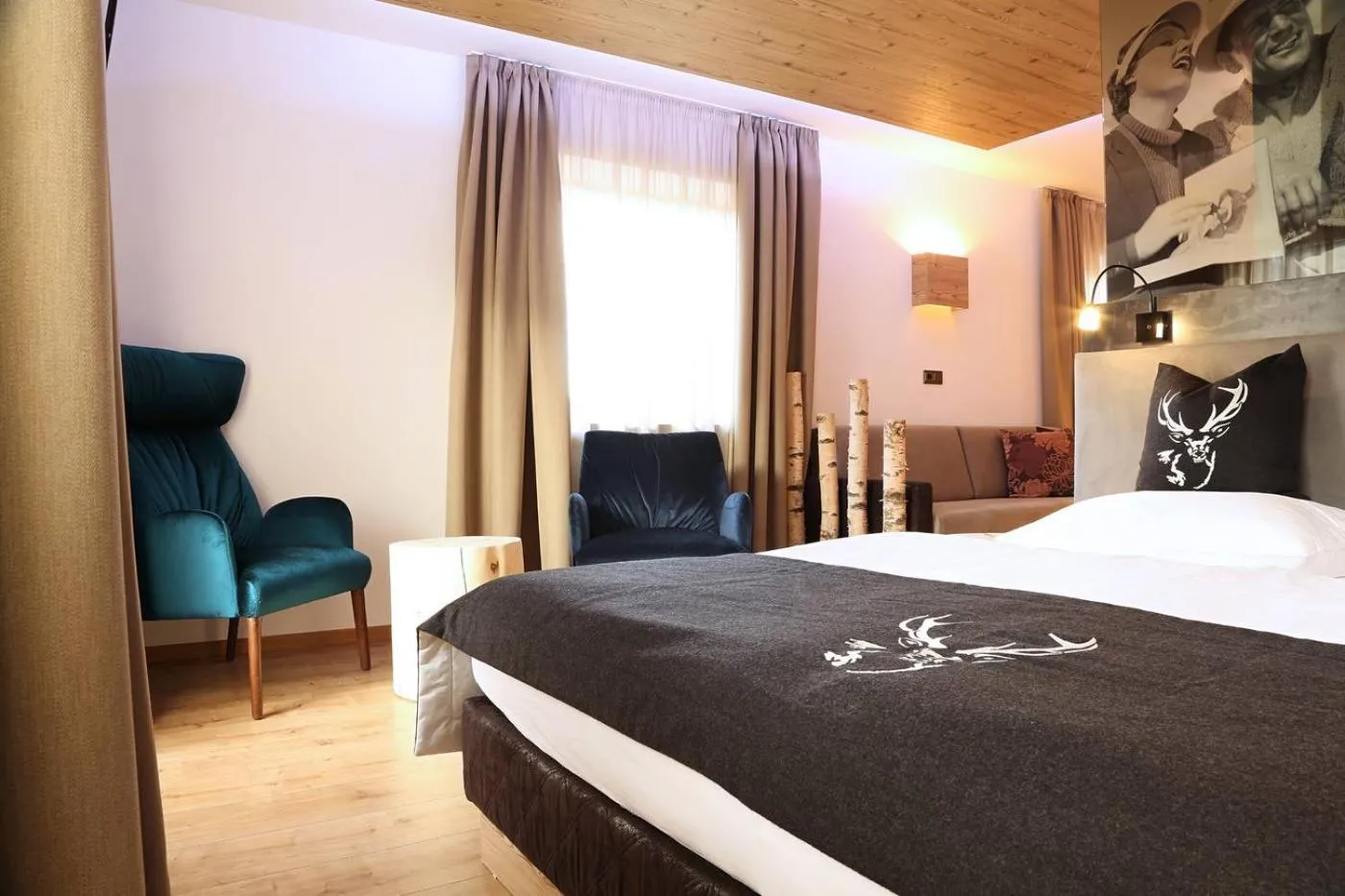 Photo of the whole room, Bed in Stauder