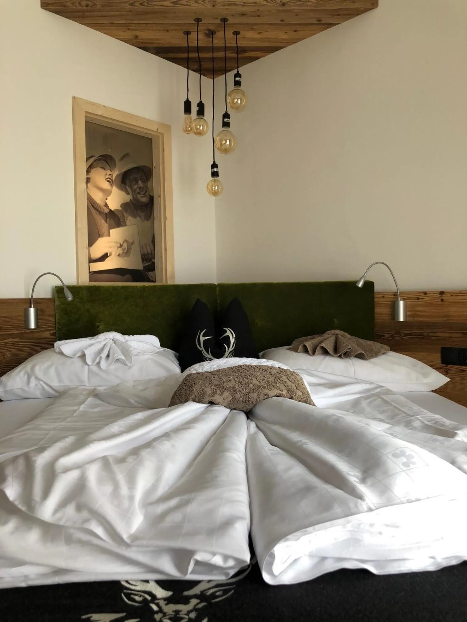 Decorative detail, Bed in Stauder