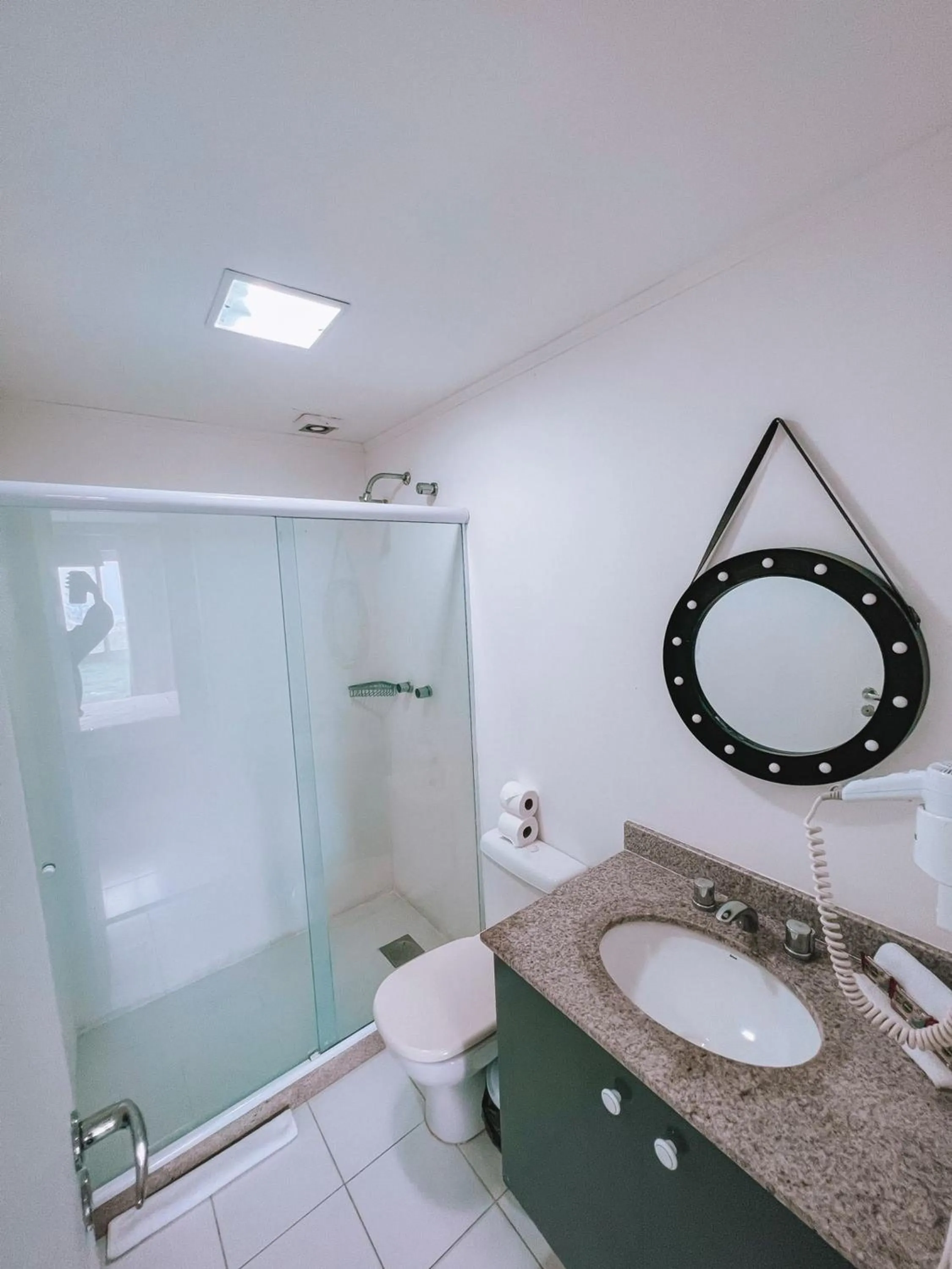 Toilet in Flat Mandai Cabo Frio