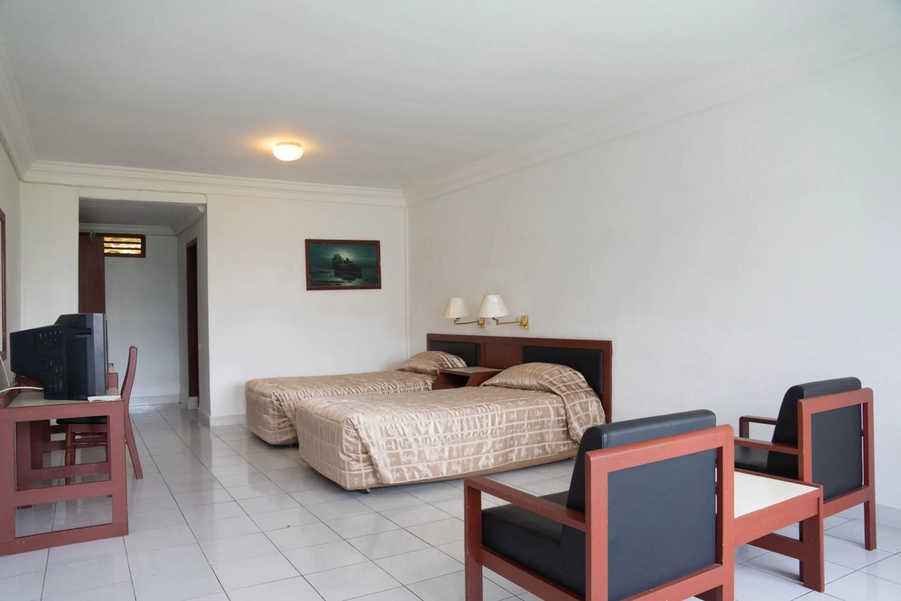 Bedroom, Bed in Toledo Inn