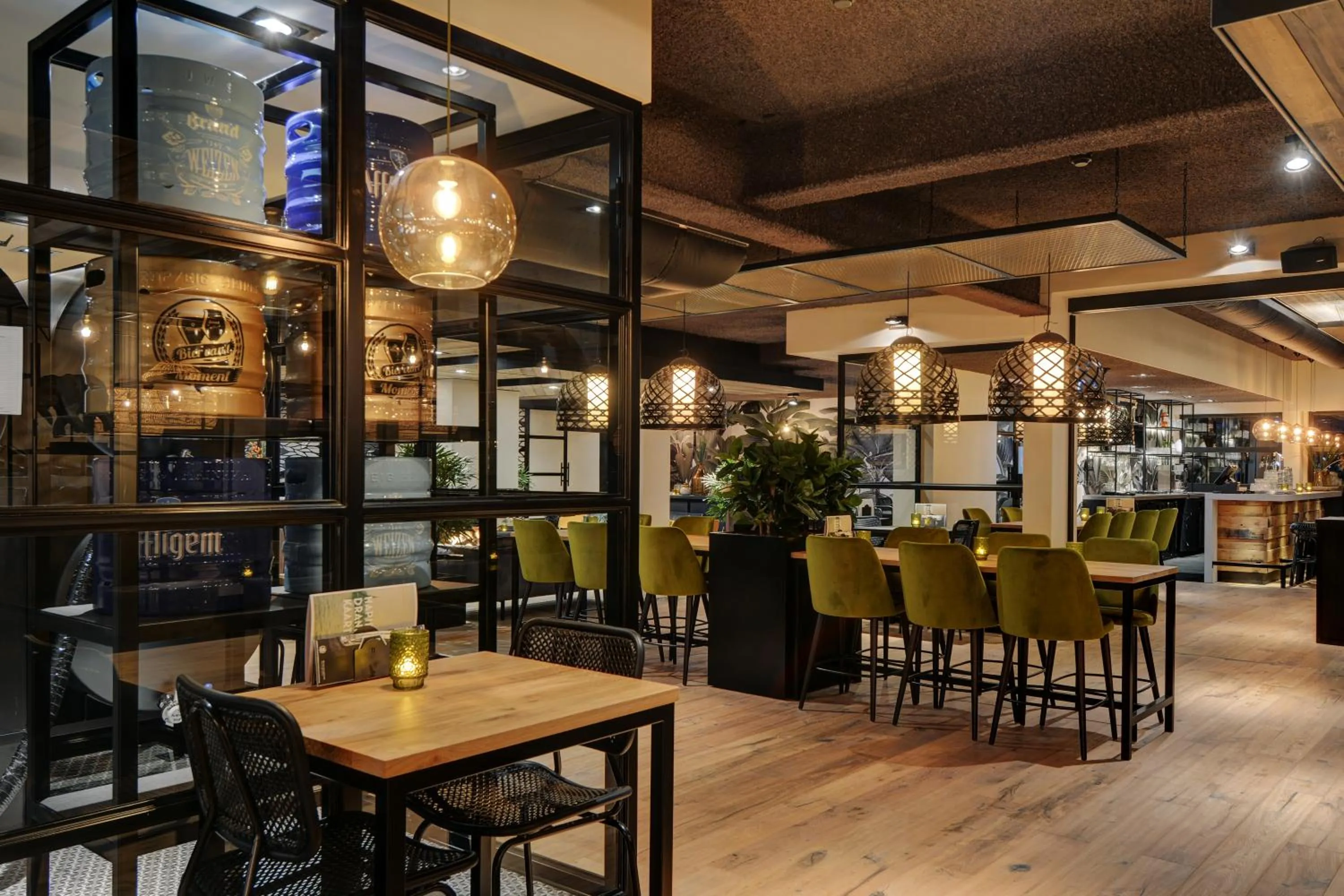 Restaurant/places to eat in Strandhotel Vigilante