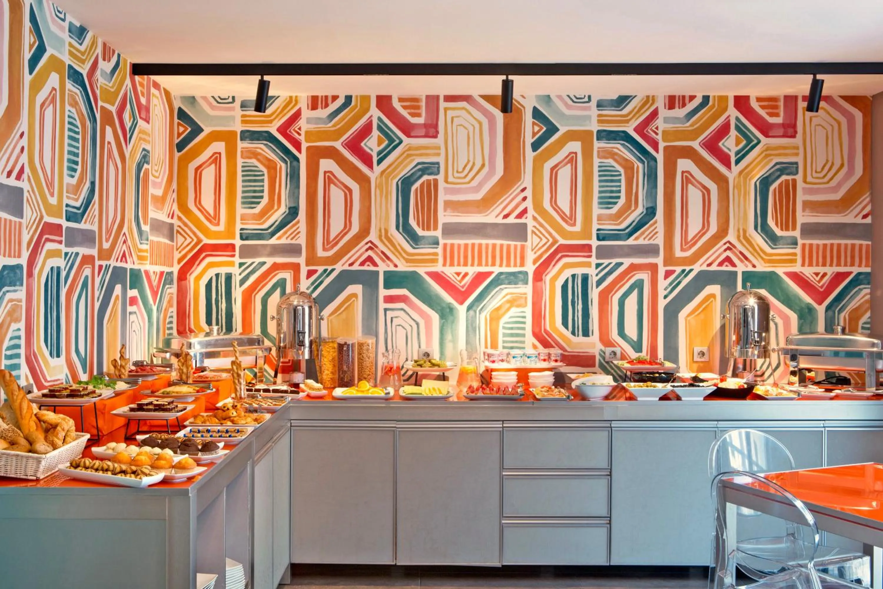 Breakfast in Zeus Essence Bucharest Central