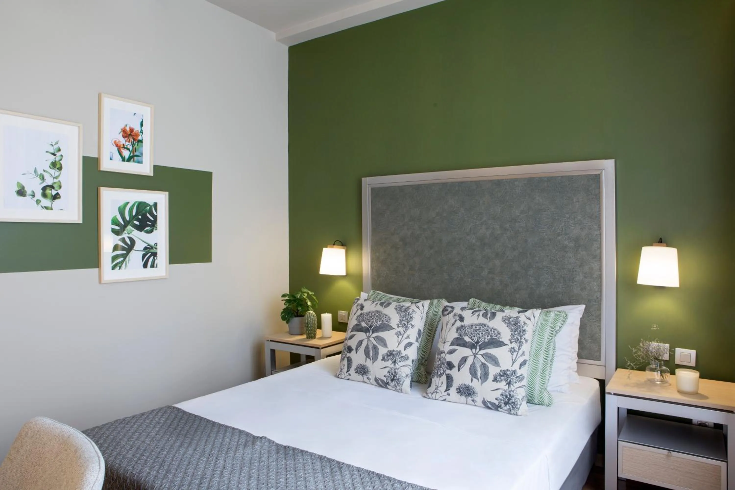 Bed in Central Hotel, Trademark Collection by Wyndham