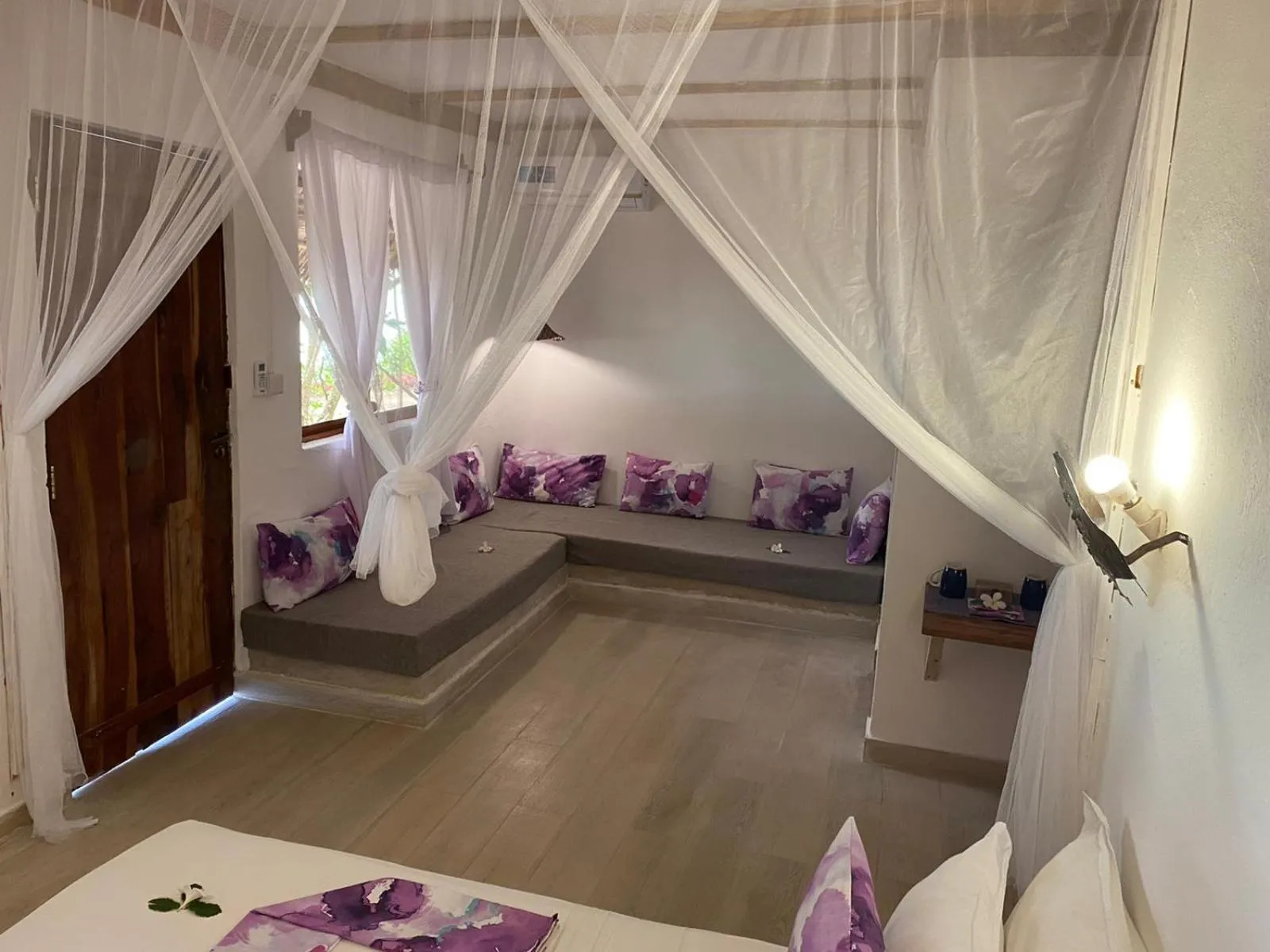 Photo of the whole room in Karamba Eco Boutique Hotel