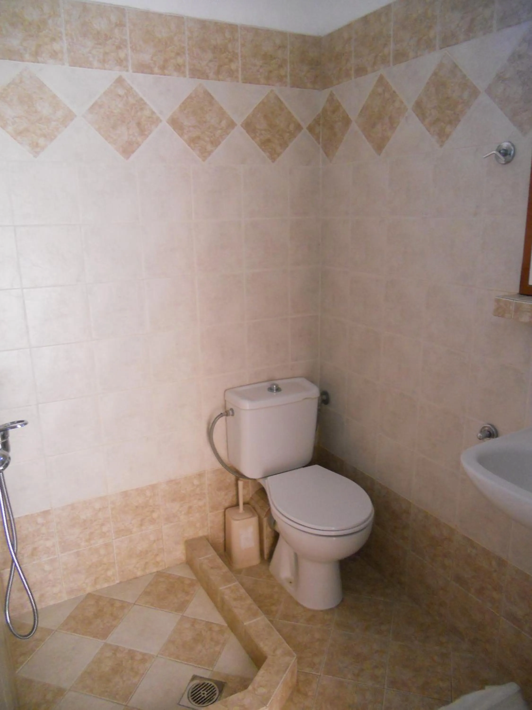 Toilet in Studios Alexandros