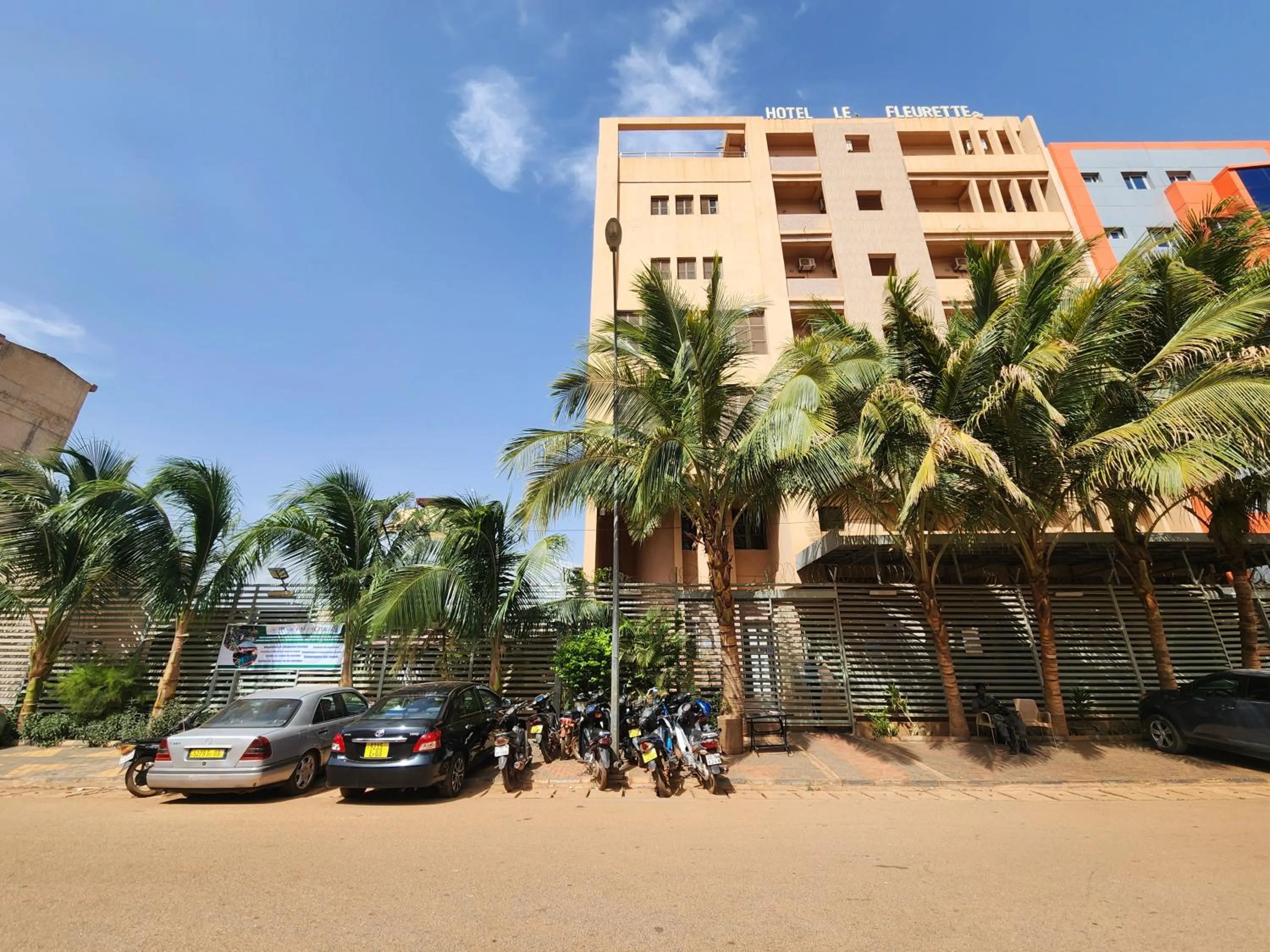 Property building in Hotel Les Fleurettes