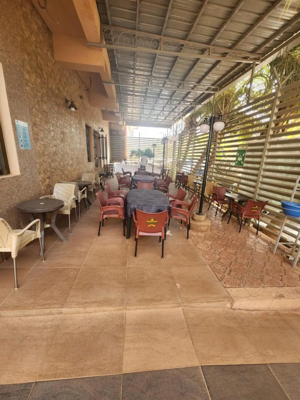 Patio in Hotel Les Fleurettes