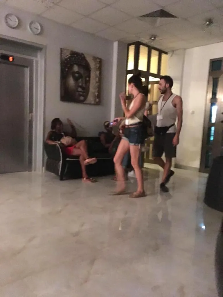 People in Hotel Les Fleurettes