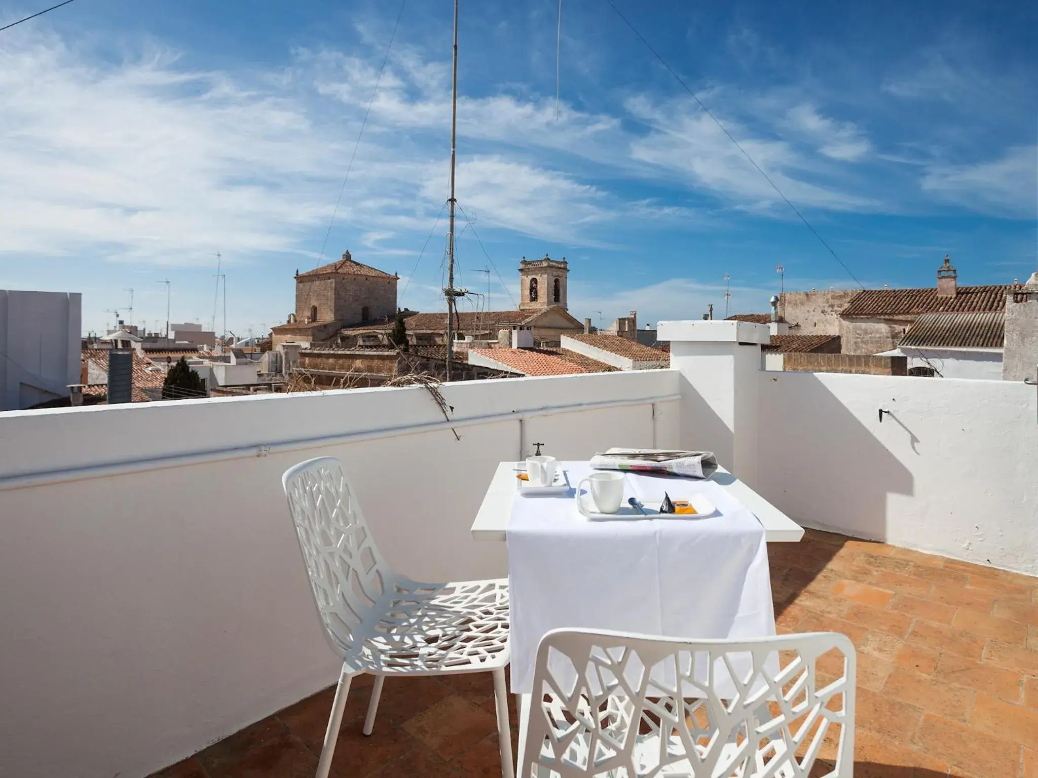 Double Room in Cheap & Chic Hotel Double Room in Cheap & Chic Hotel