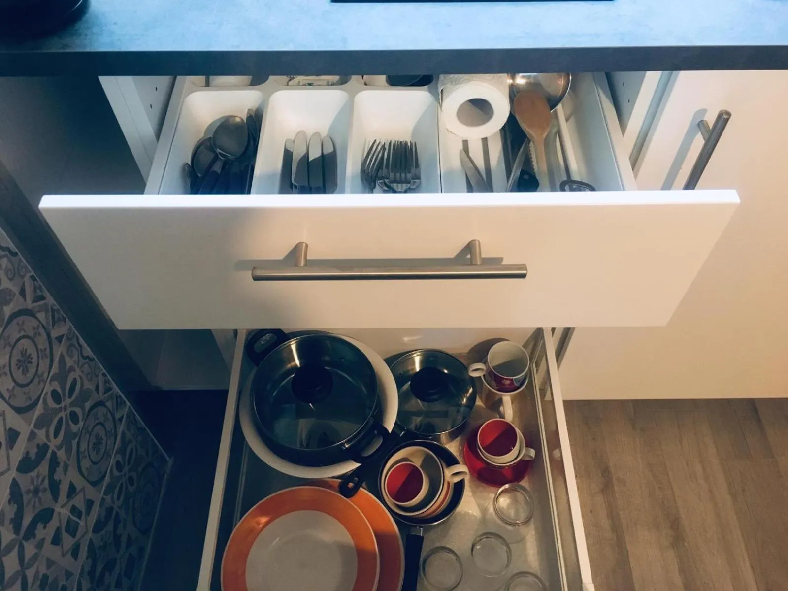 Coffee/tea facilities in FRANZ GUEST HOUSE