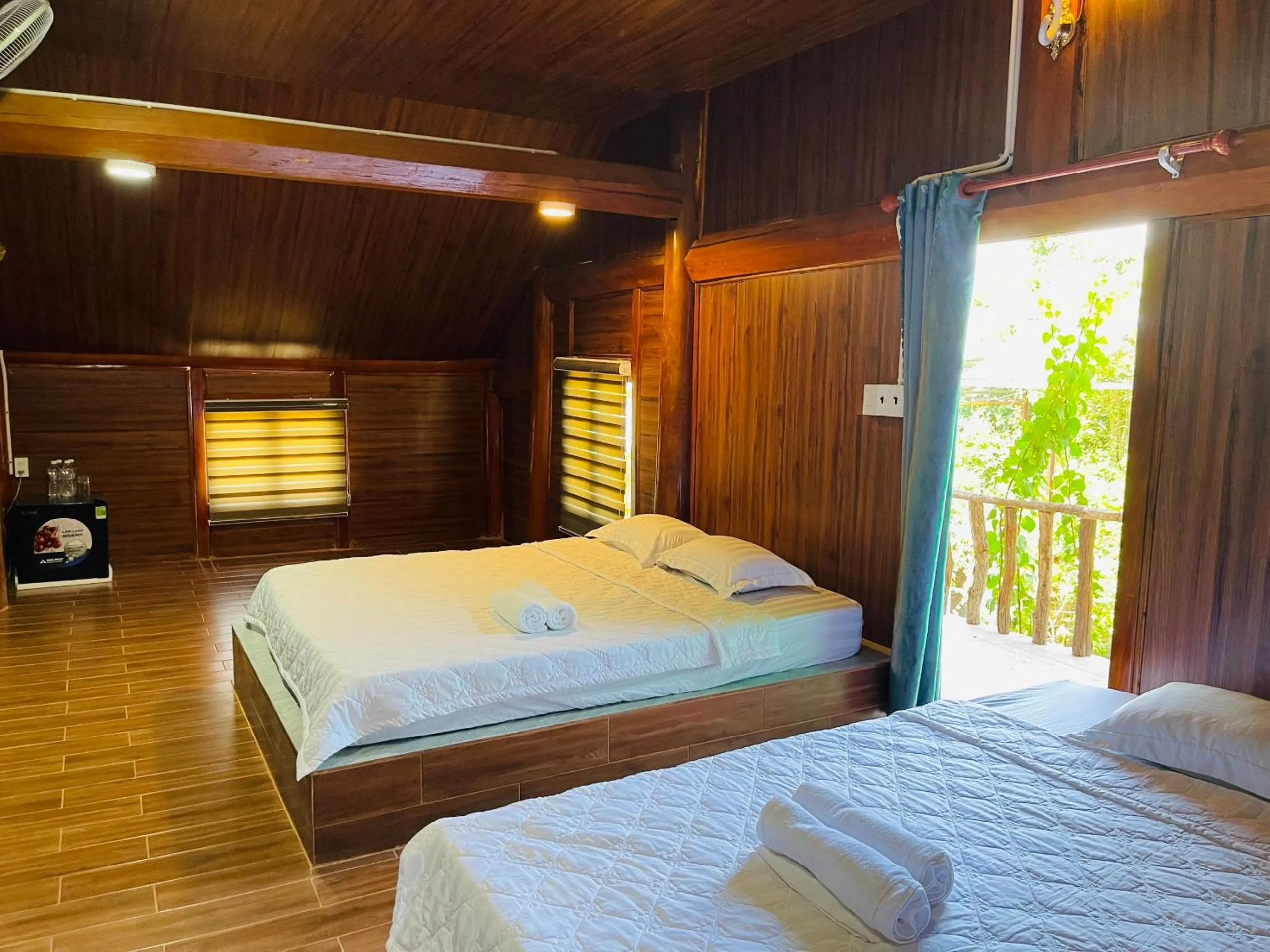 Property building, Bed in Green Bamboo Lodge Resort