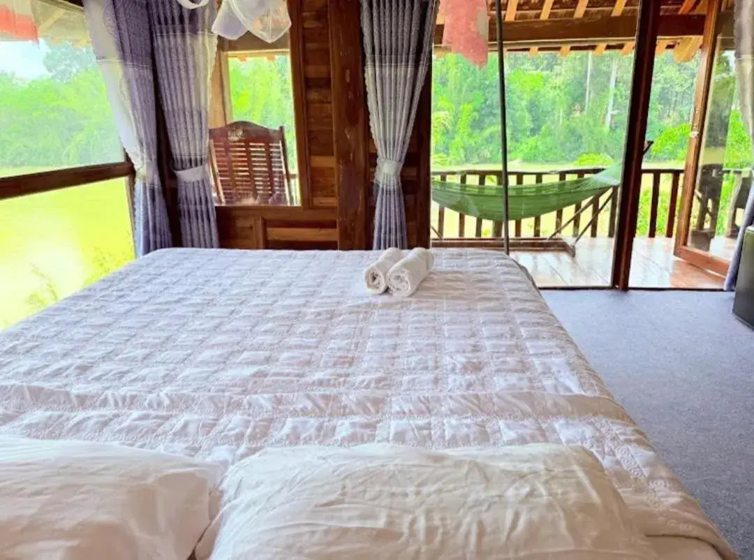 Property building, Bed in Green Bamboo Lodge Resort Property building, Bed in Green Bamboo Lodge Resort