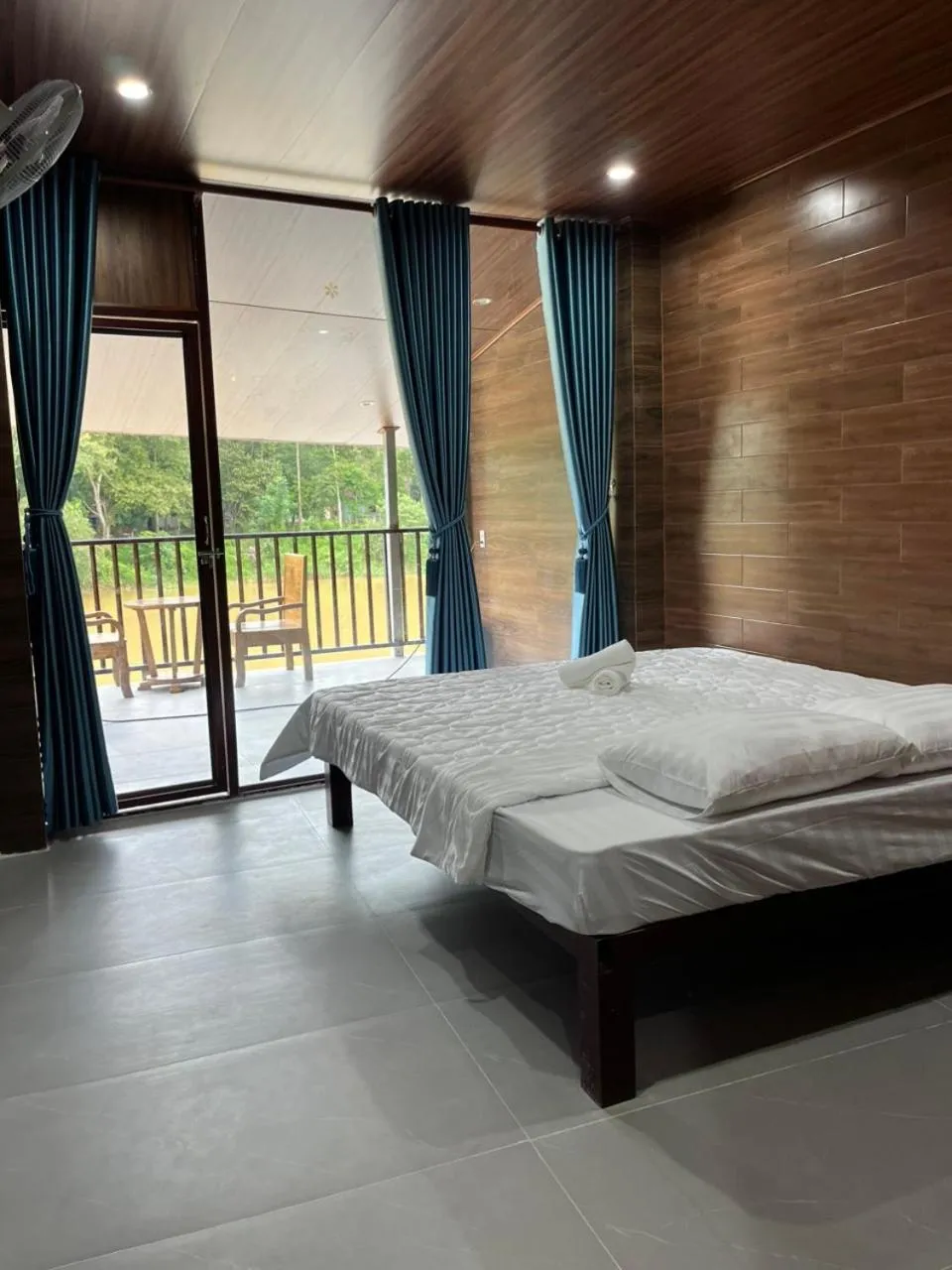 Bed in Green Bamboo Lodge Resort