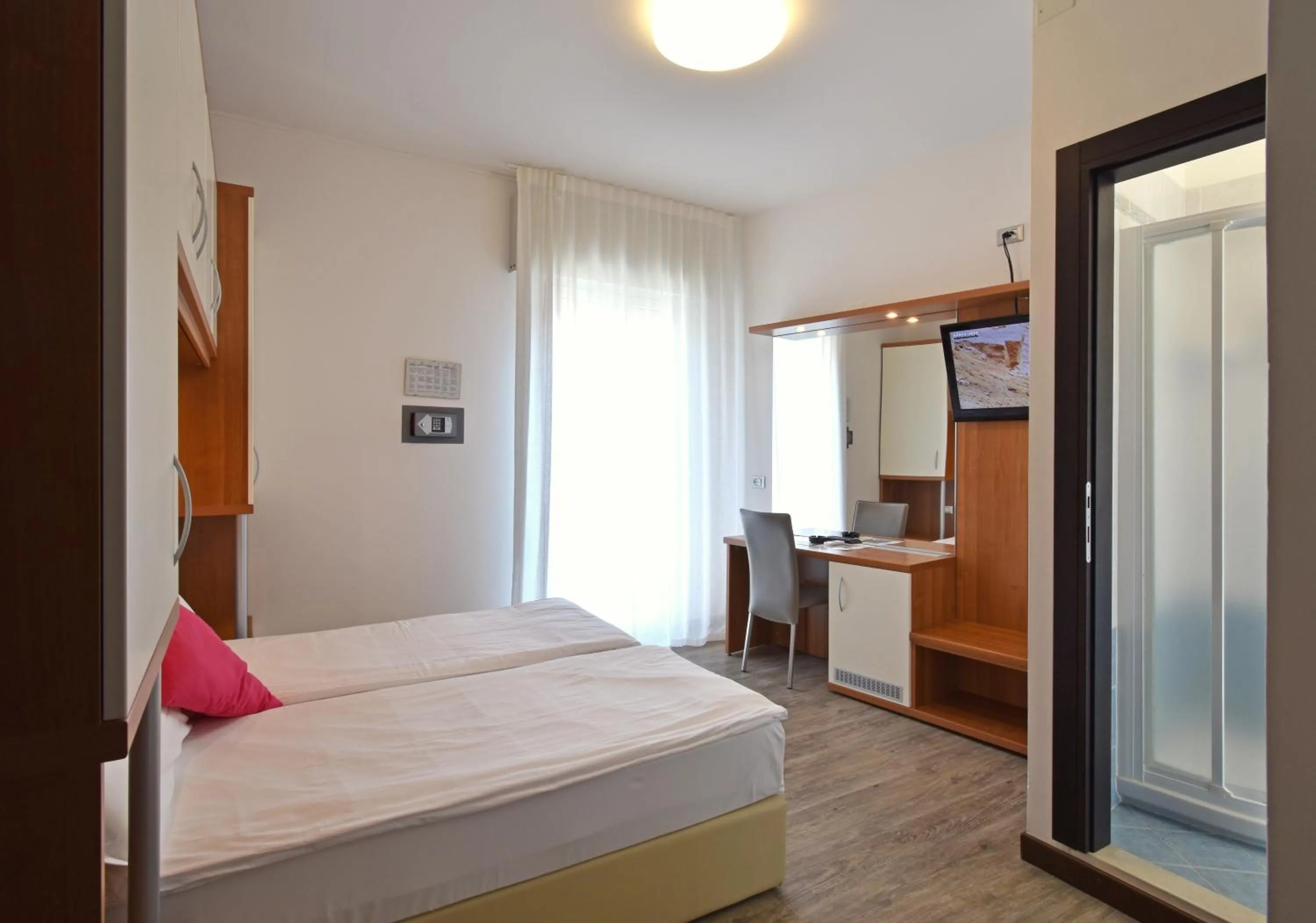 Bedroom, Bed in Hotel Bristol