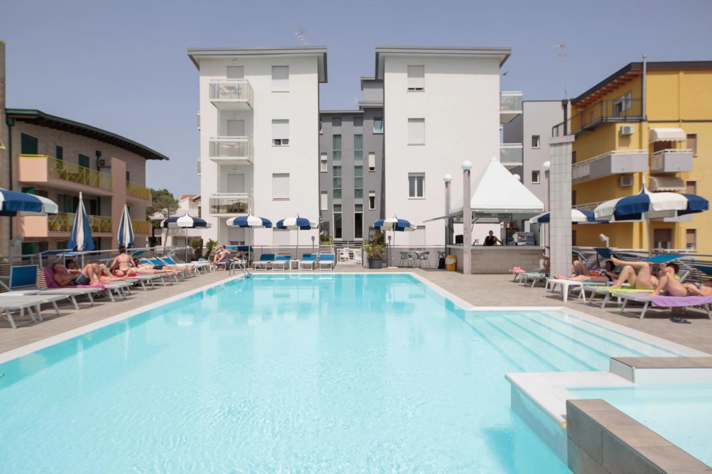 Hotel Bristol