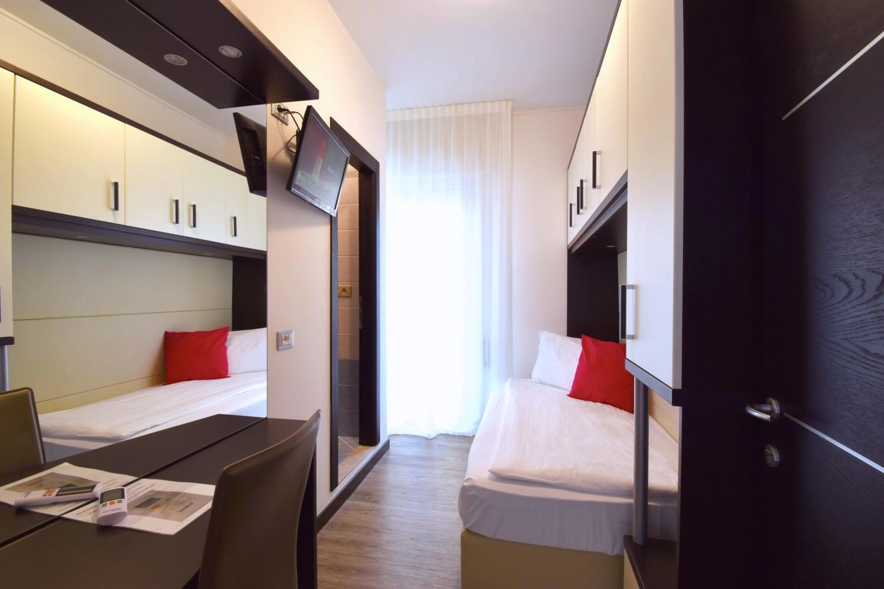 Bedroom, Bed in Hotel Bristol