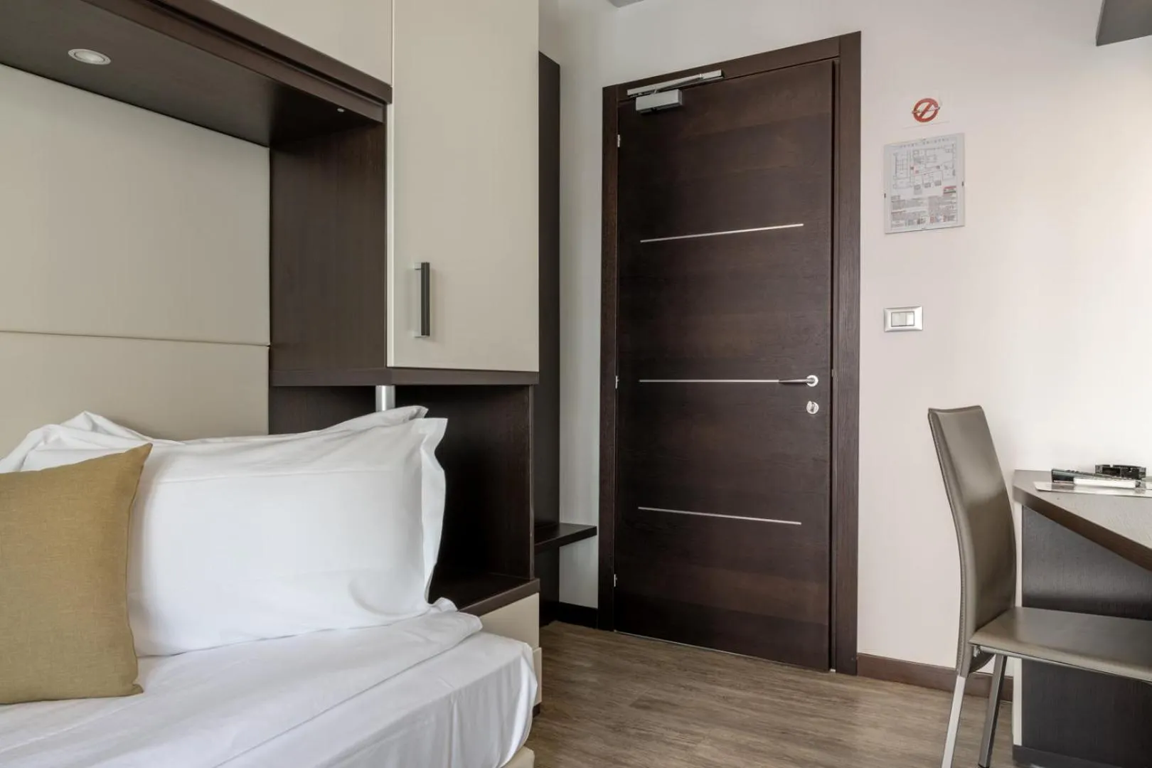 Bed in Hotel Bristol
